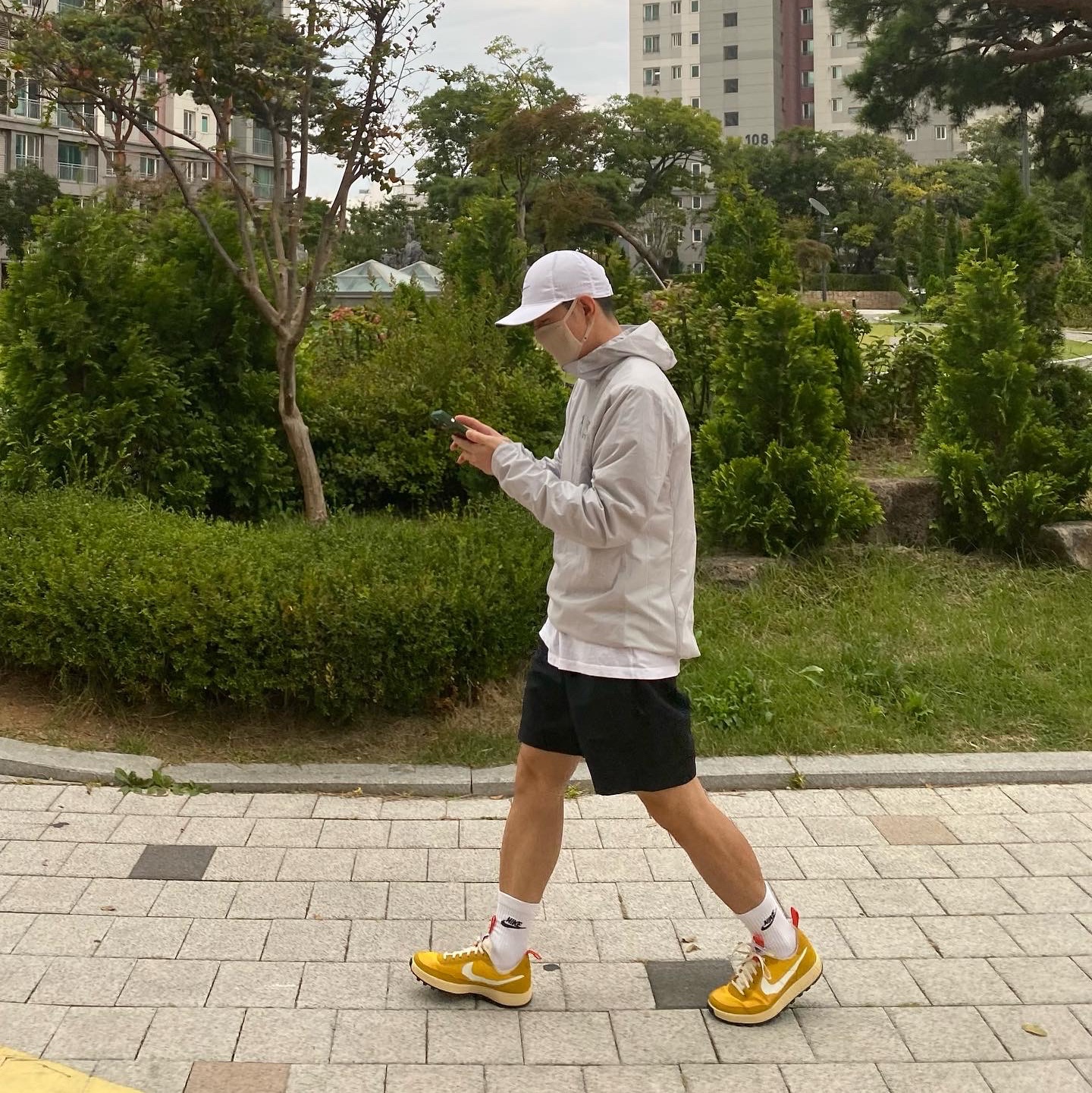 Nike x Tom Sachs General Purpose Shoe Archive, Nike NRG ACG Trail Shorts Black Dark Smoke Grey - Asia 착용 스타일