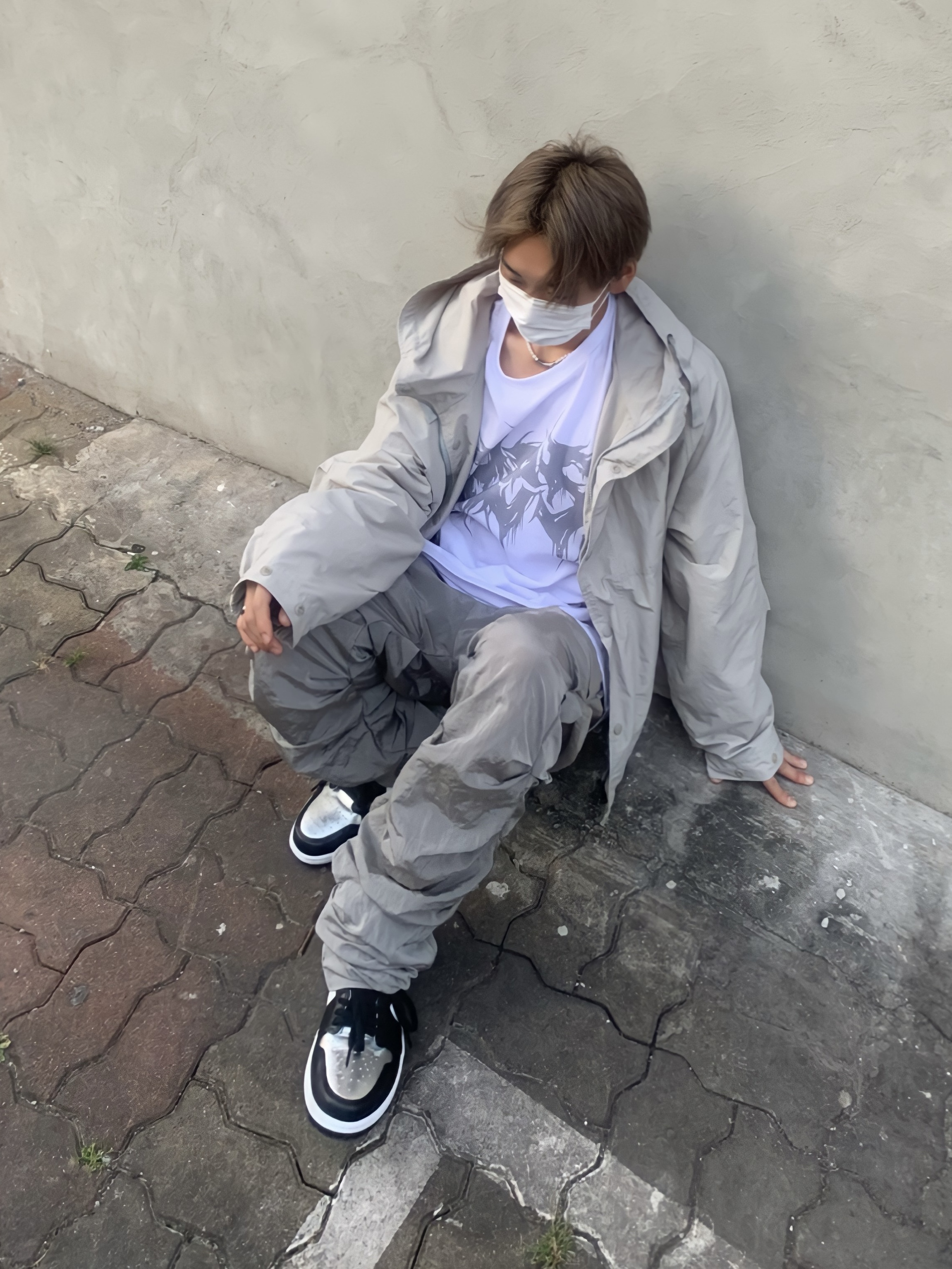 (W) Jordan 1 Retro High OG Silver Toe 착용 스타일 - 1