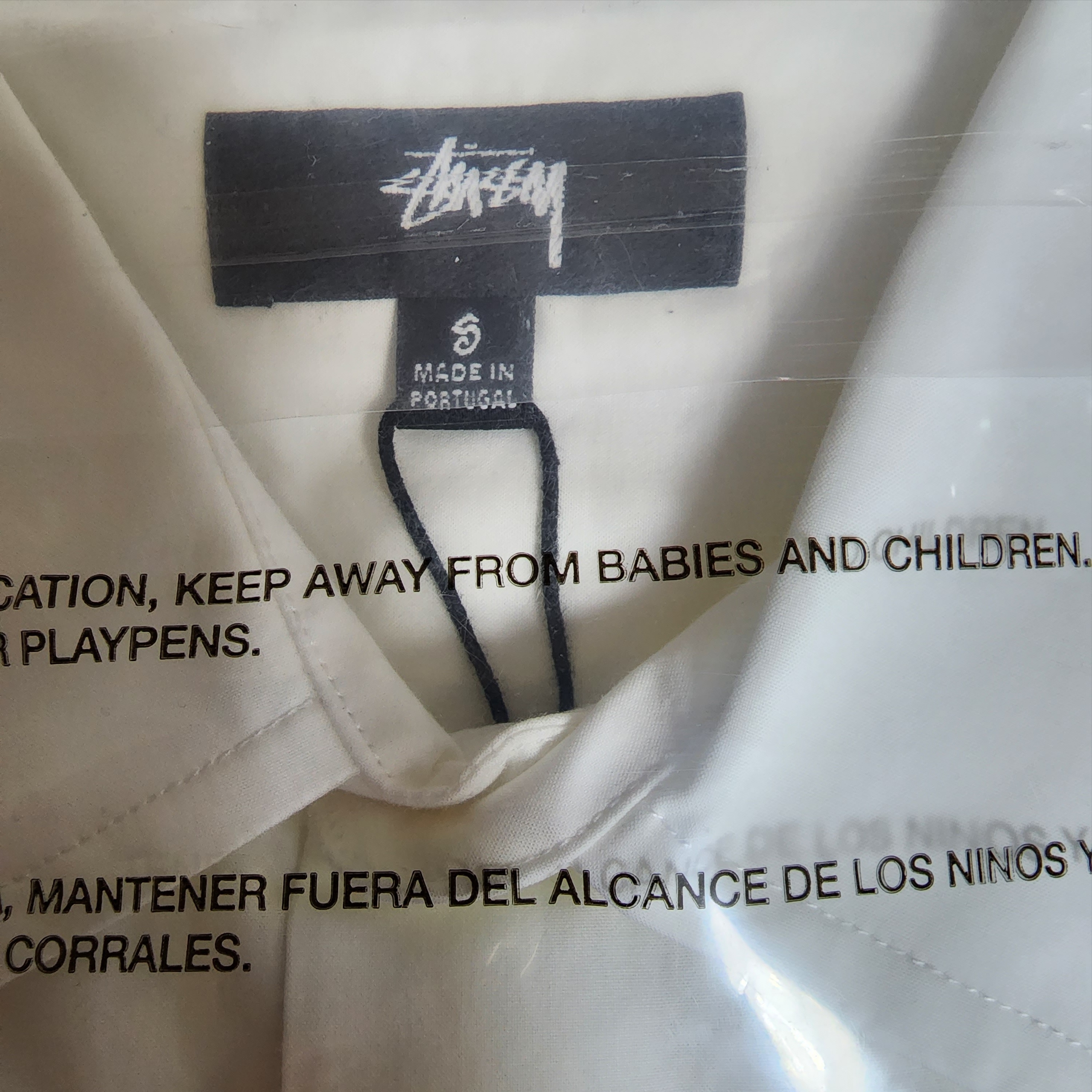 Stussy World Tour Shirt White 착용 스타일 - 2