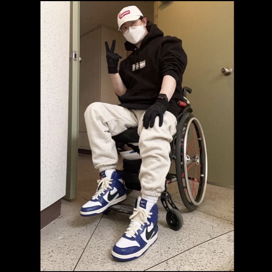 Nike x Ambush Dunk High Deep Royal Blue, IAB Studio Sweatpants Oatmeal Burgundy - 22SS 착용 스타일