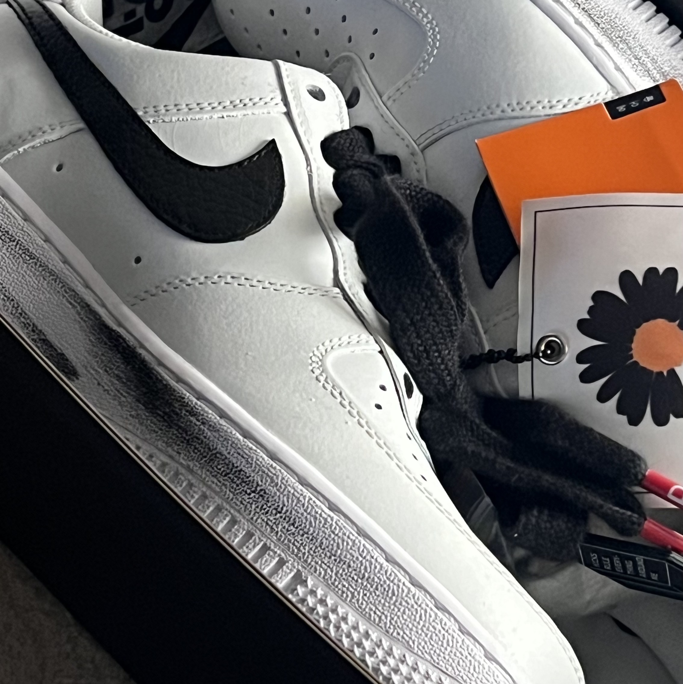 Nike x Peaceminusone Air Force 1 Low Para-Noise 2.0 착용 스타일