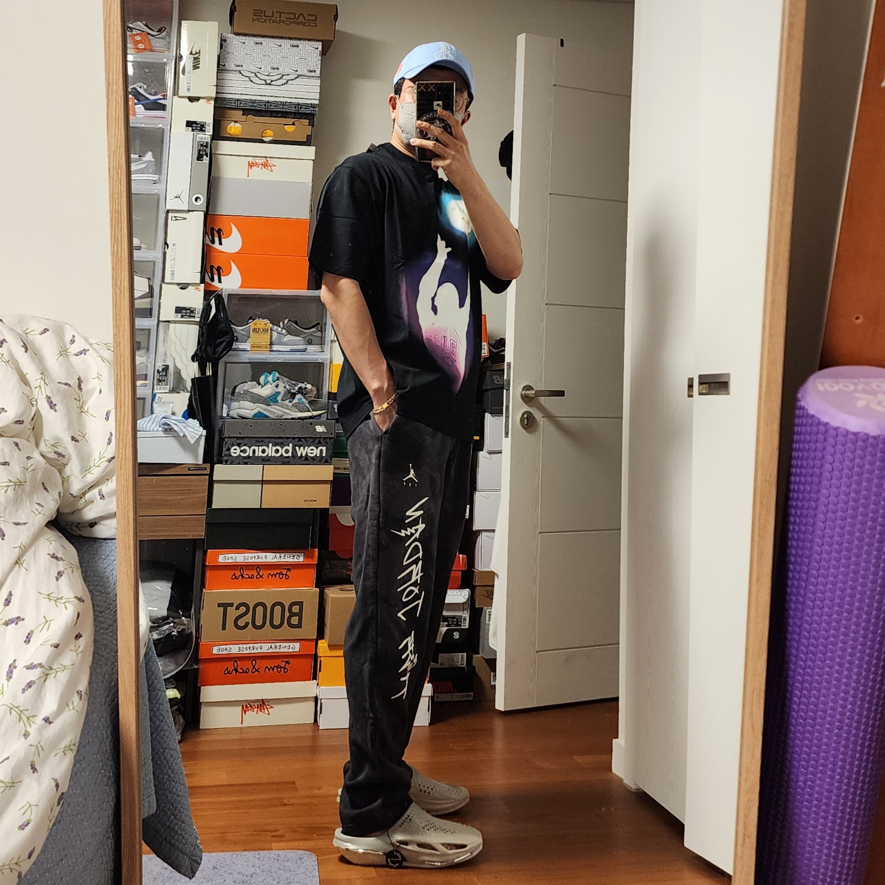 Jordan x J Balvin Fleece Pants Black - Asia, Jordan x J Balvin S/S T-Shirt Black - Asia 착용 스타일 - 2