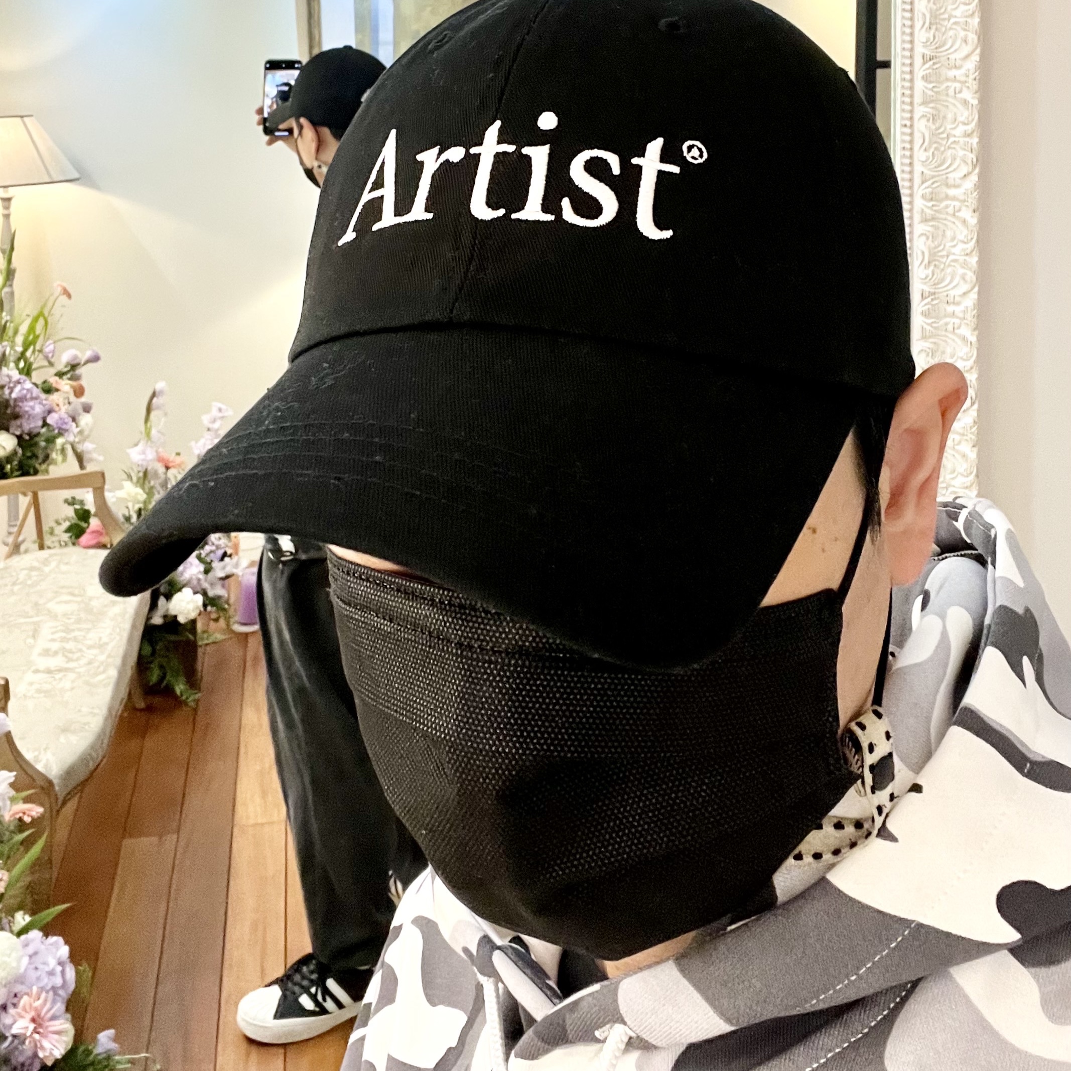 Y-3 Yohji Star Black White, Nike NRG Solo Swoosh Fleece Hoodie Sail White Camo - Asia 착용 스타일 - 2