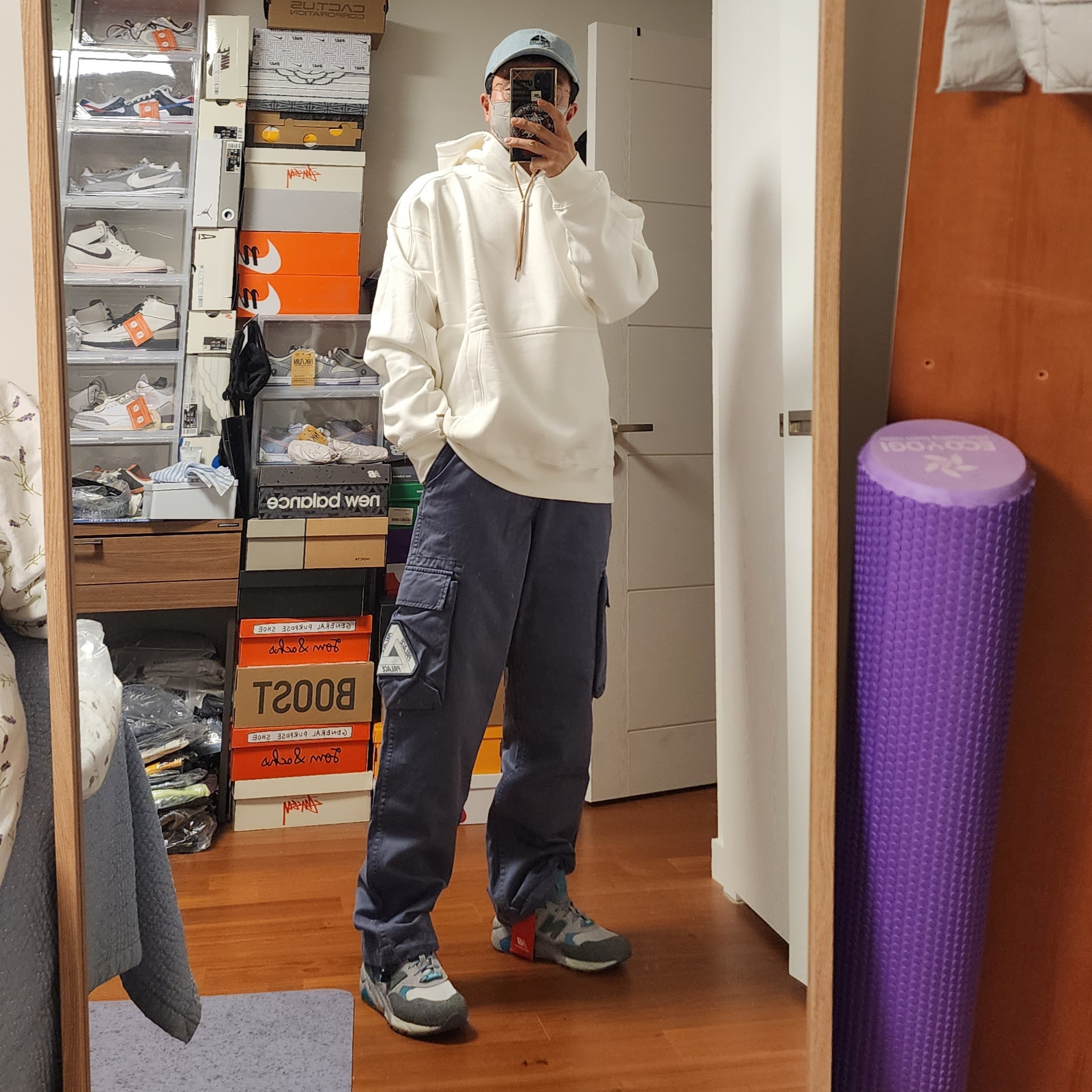 Supreme x Nike ACG Denim 6-Panel Washed Blue - 22FW, Nike x Jacquemus NRG Fleece Hoodie Sail - US/EU 착용 스타일 - 1