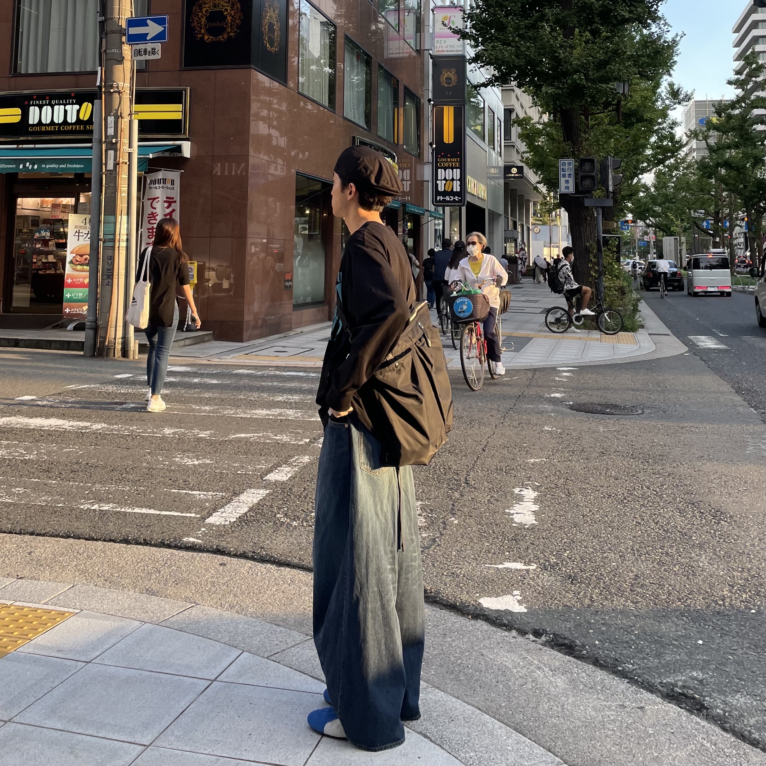 Needles H.D. Jean Pants Indigo 착용 스타일 - 1