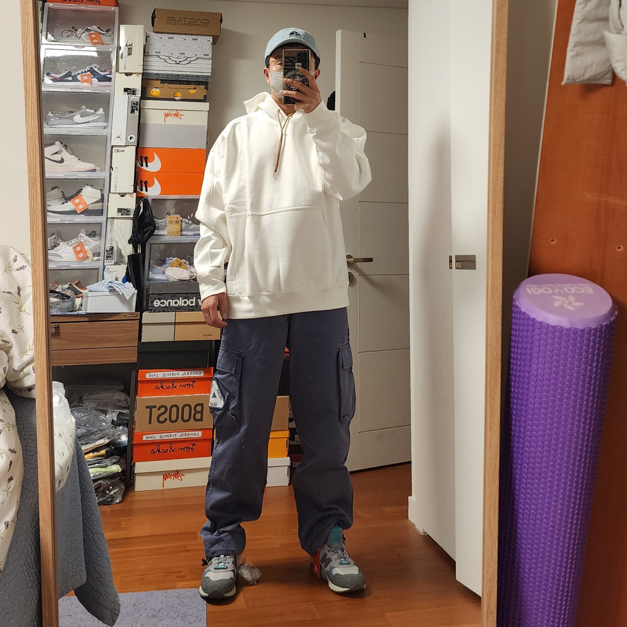 Supreme x Nike ACG Denim 6-Panel Washed Blue - 22FW, Nike x Jacquemus NRG Fleece Hoodie Sail - US/EU 착용 스타일 - 2