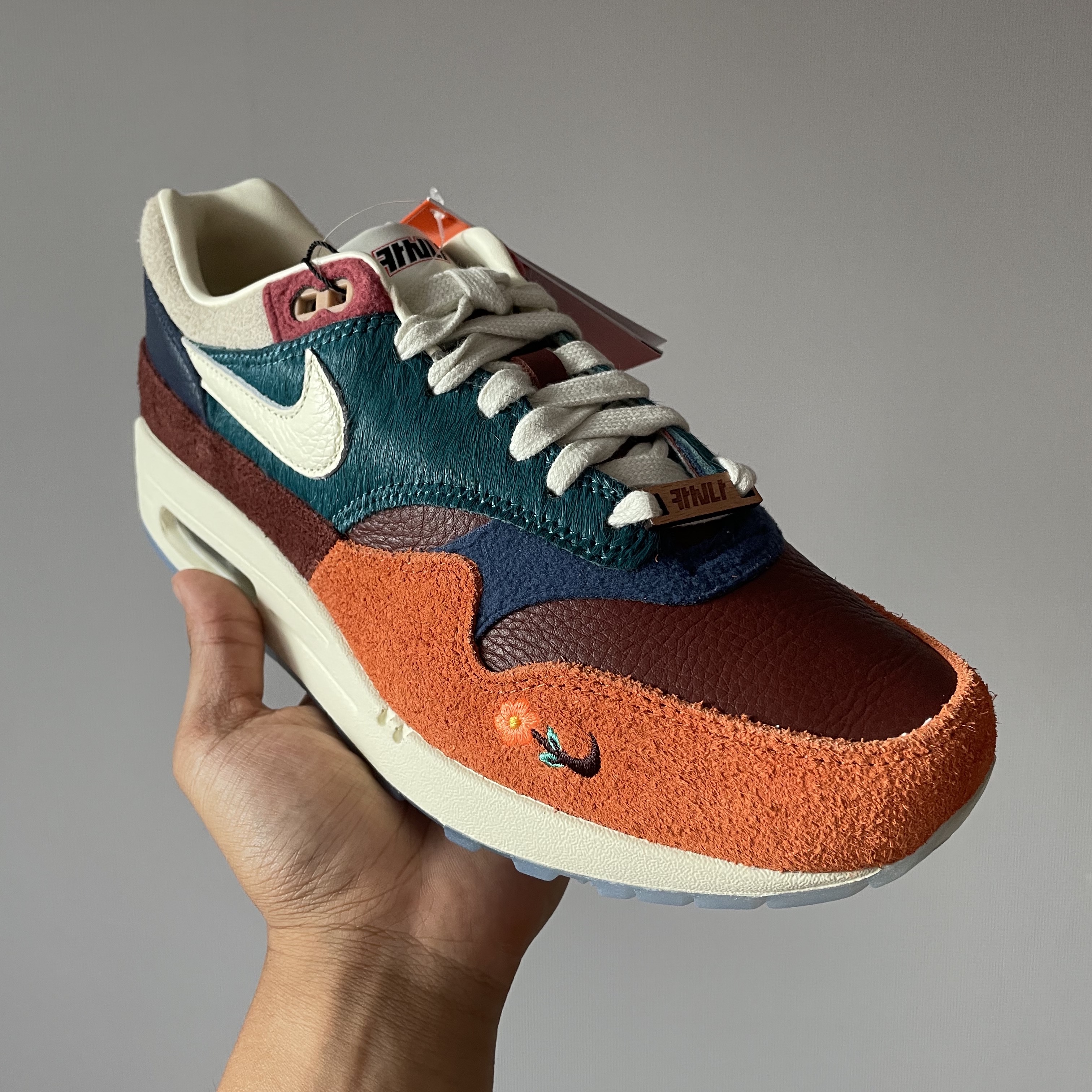 Nike x Kasina Air Max 1 SP Won-Ang Orange 착용 스타일