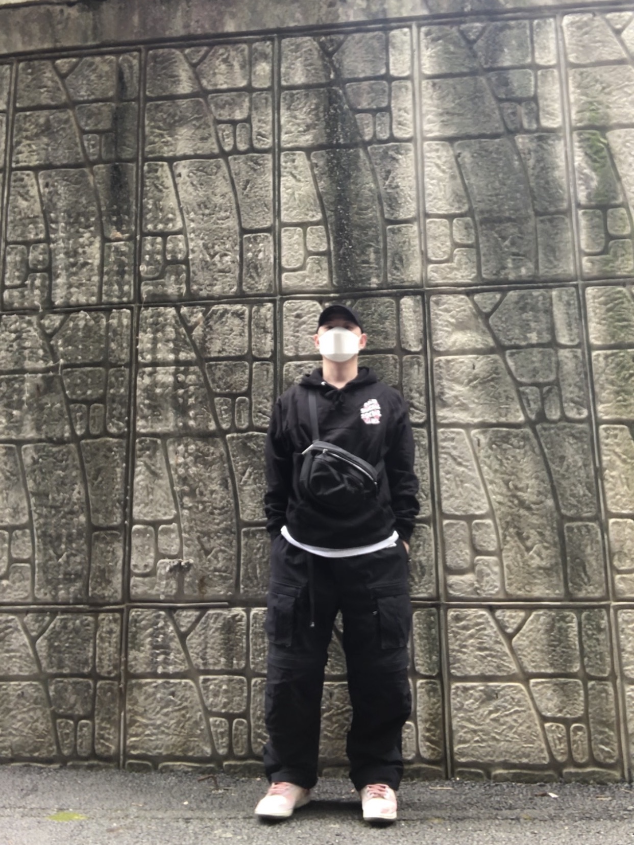 Nike Heritage 86 Corduroy Cap Black, Arc'teryx Mantis 2 Waistpack Black 착용 스타일
