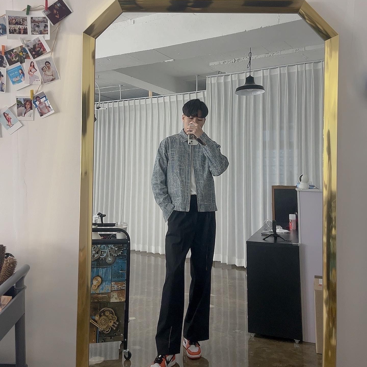 Jordan 1 Low OG Starfish, Zara x Ader Error Wide Pants Black 착용 스타일 - 1