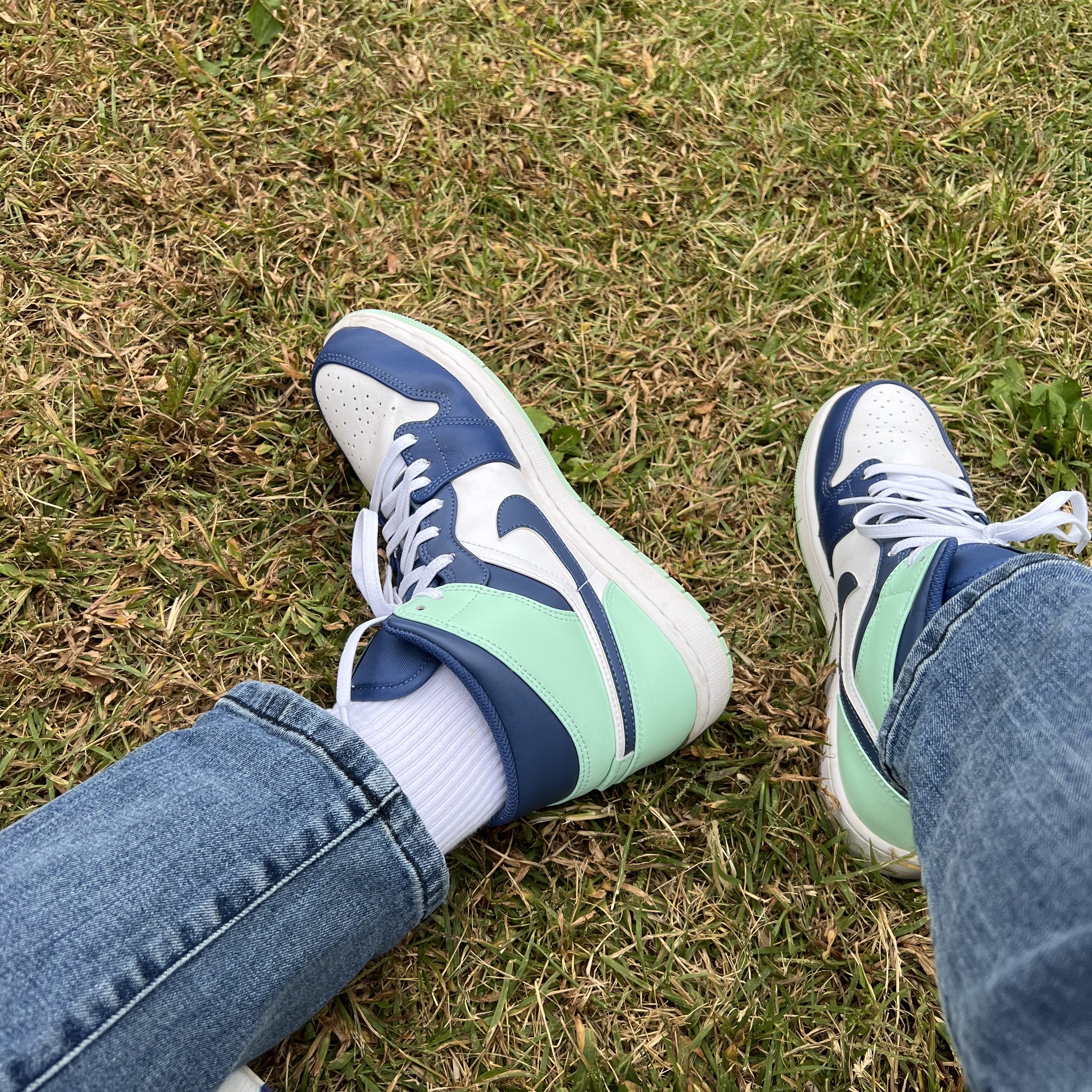 Jordan 1 Mid Blue Mint 착용 스타일 - 1