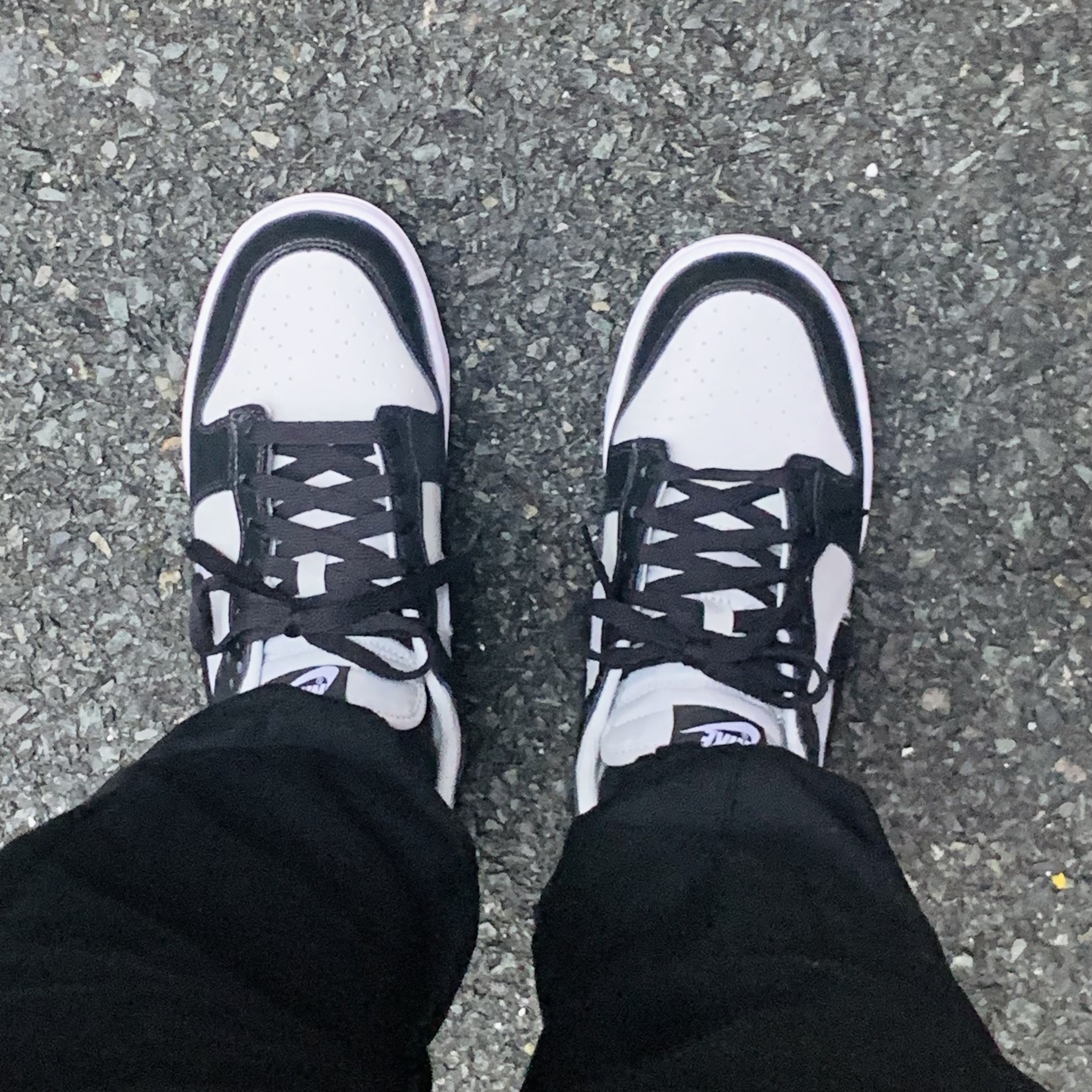 Nike Dunk Low Retro Grey Fog Black 착용 스타일 - 2