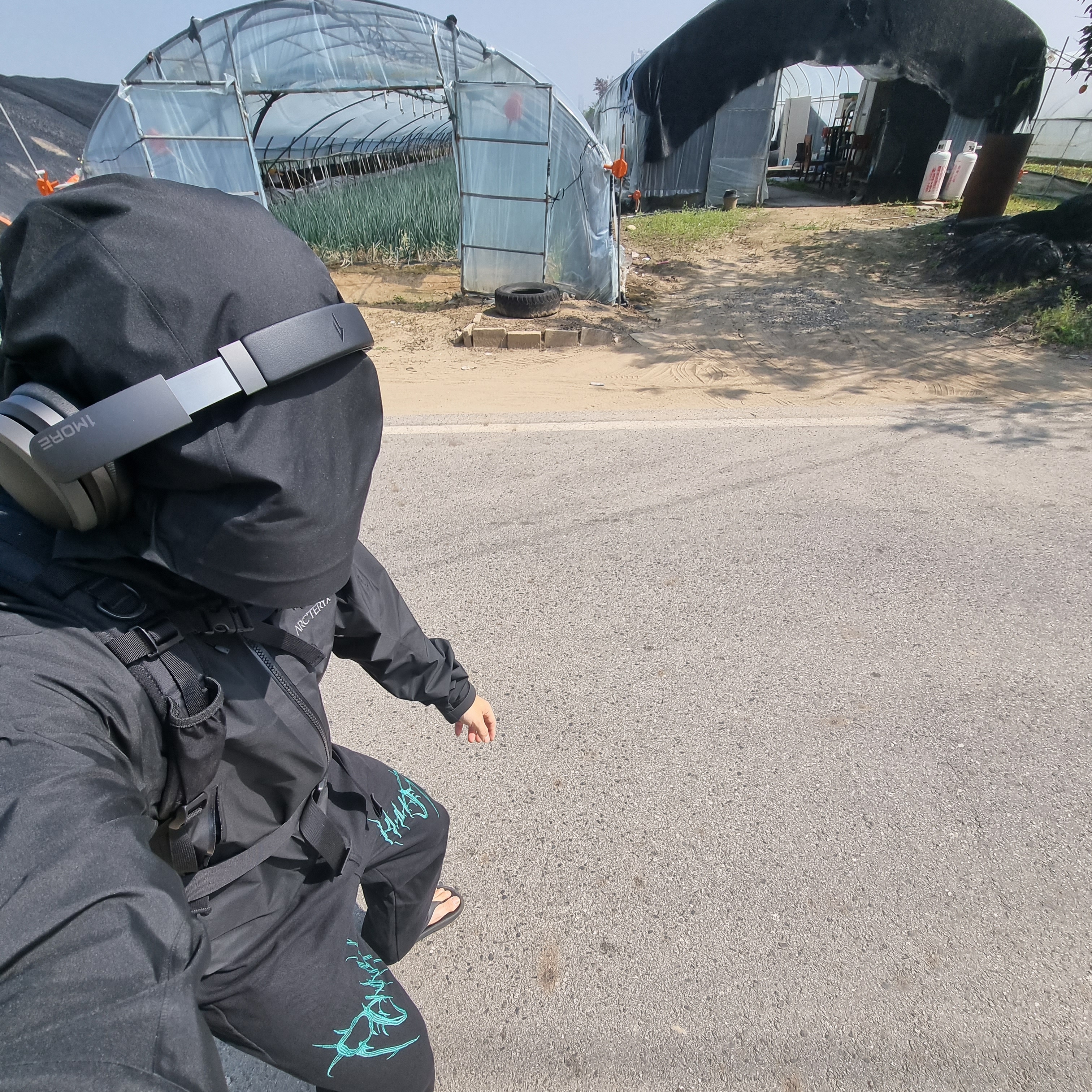 Arc'teryx Beta AR Jacket Black 착용 스타일 - 2