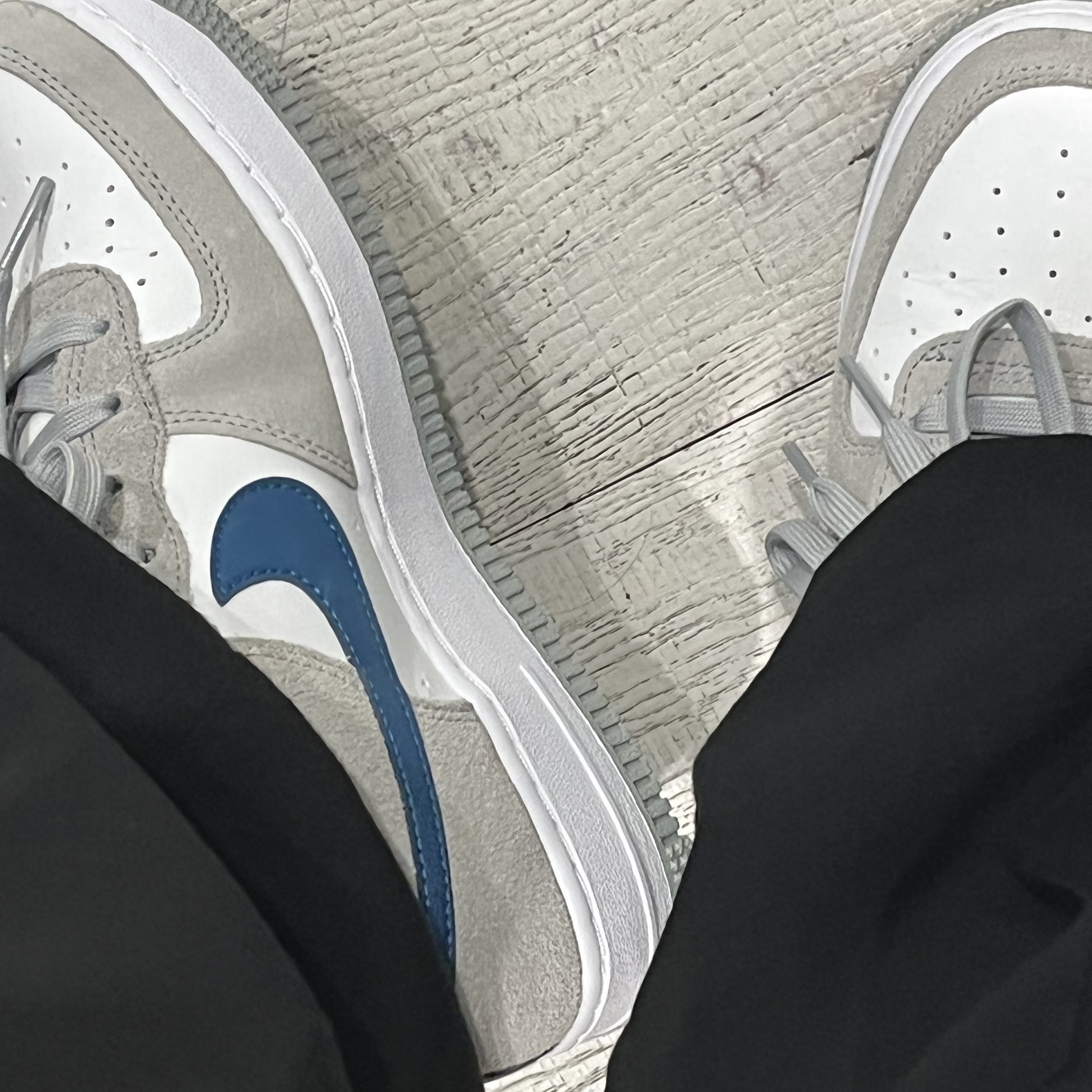 (GS) Nike Air Force 1 LV8 Athletic Club Light Smoke Grey Marina, Nike Air Force 1 '07 LV8 Athletic Club Light Smoke Grey Marina 착용 스타일