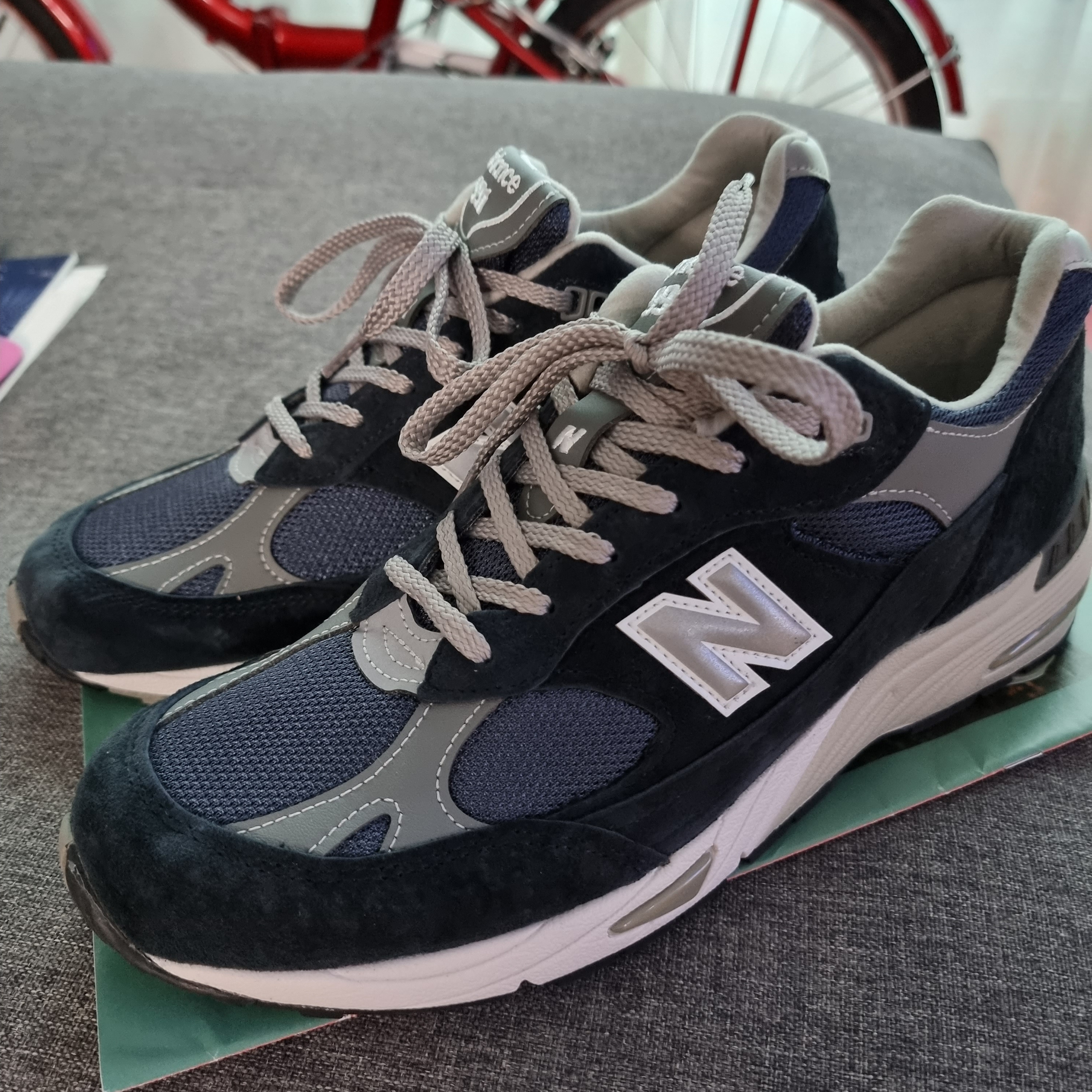 New Balance 991 Made in UK Navy 착용 스타일 - 2