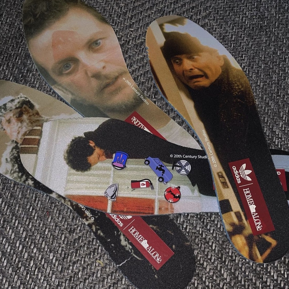 Adidas Forum Low Home Alone 착용 스타일 - 1