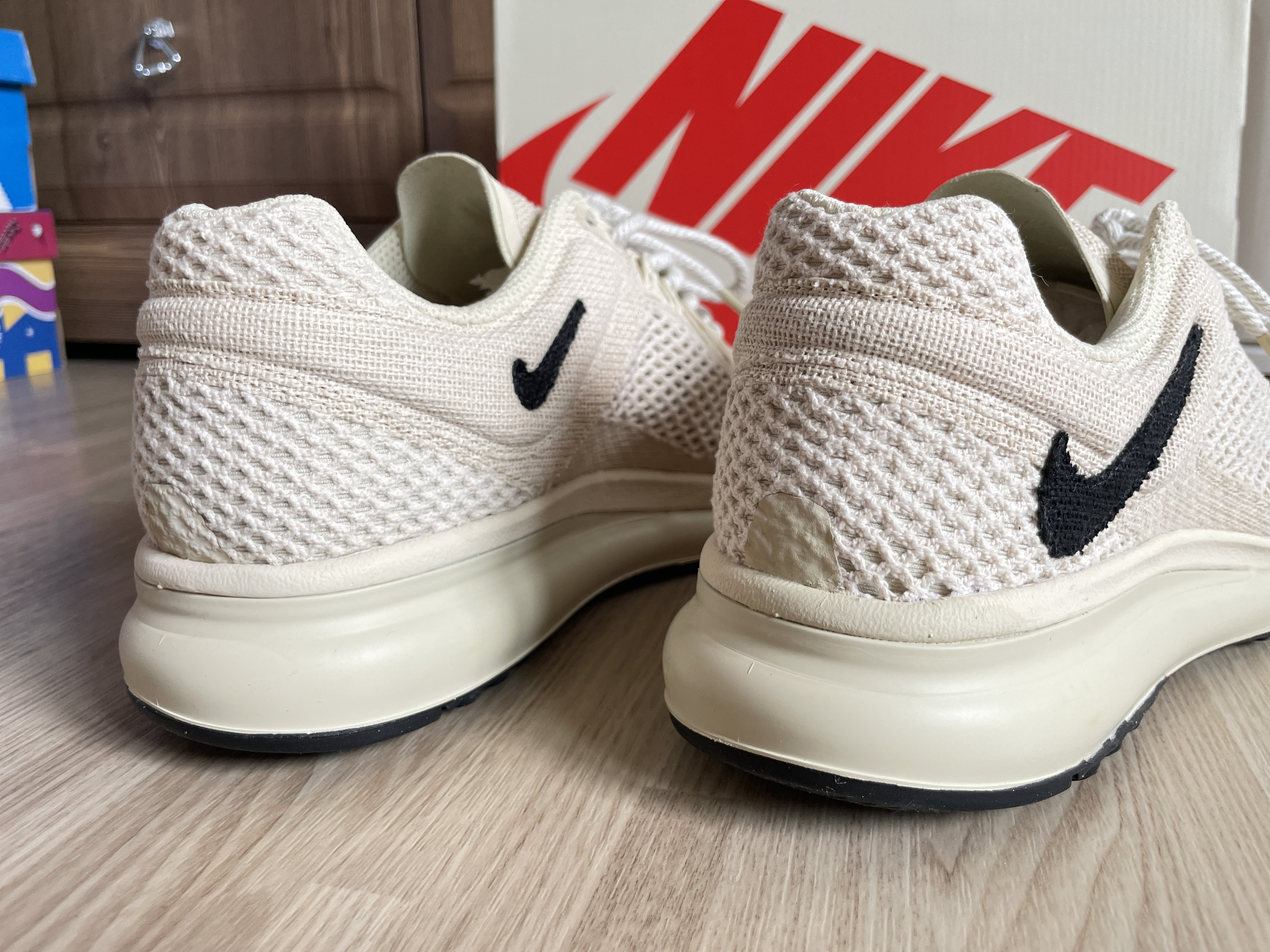 Nike x Stussy Air Max 2013 Fossil 착용 스타일 - 4