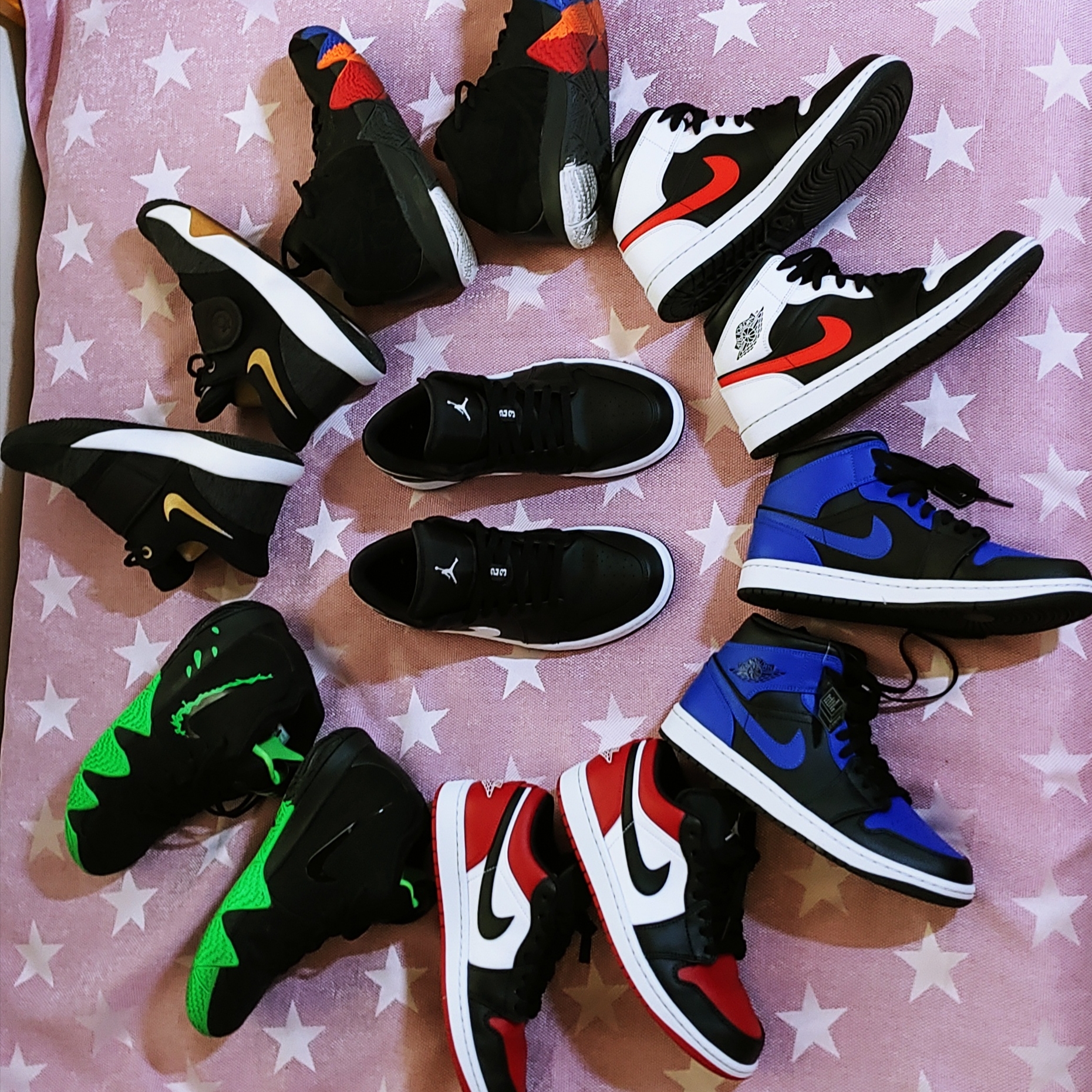 (W) Jordan 1 Low Black White, Jordan 1 Mid Black Hyper Royal 착용 스타일