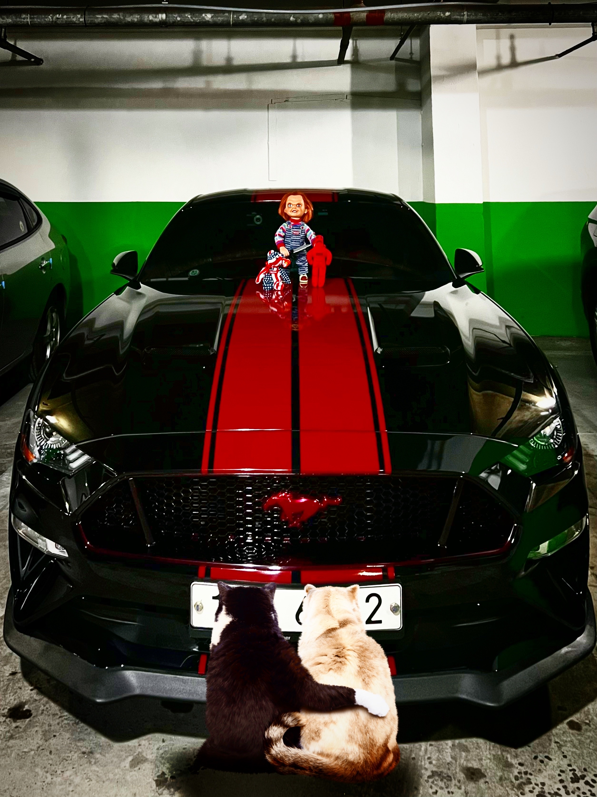 Supreme Chucky Doll - 20FW, Supreme Voodoo Doll Red - 19FW 착용 스타일 - 3