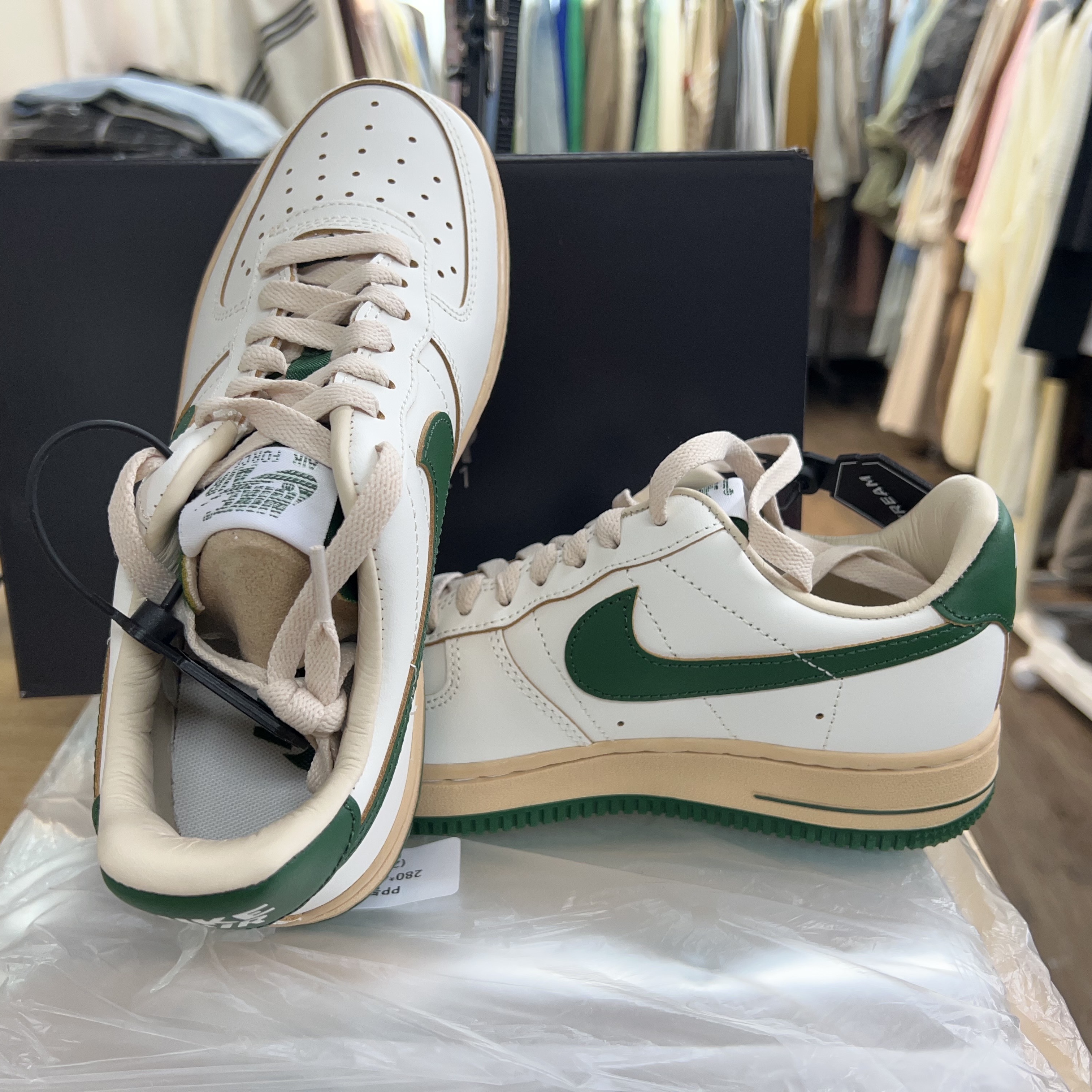 (W) Nike Air Force 1 Low Gorge Green 착용 스타일