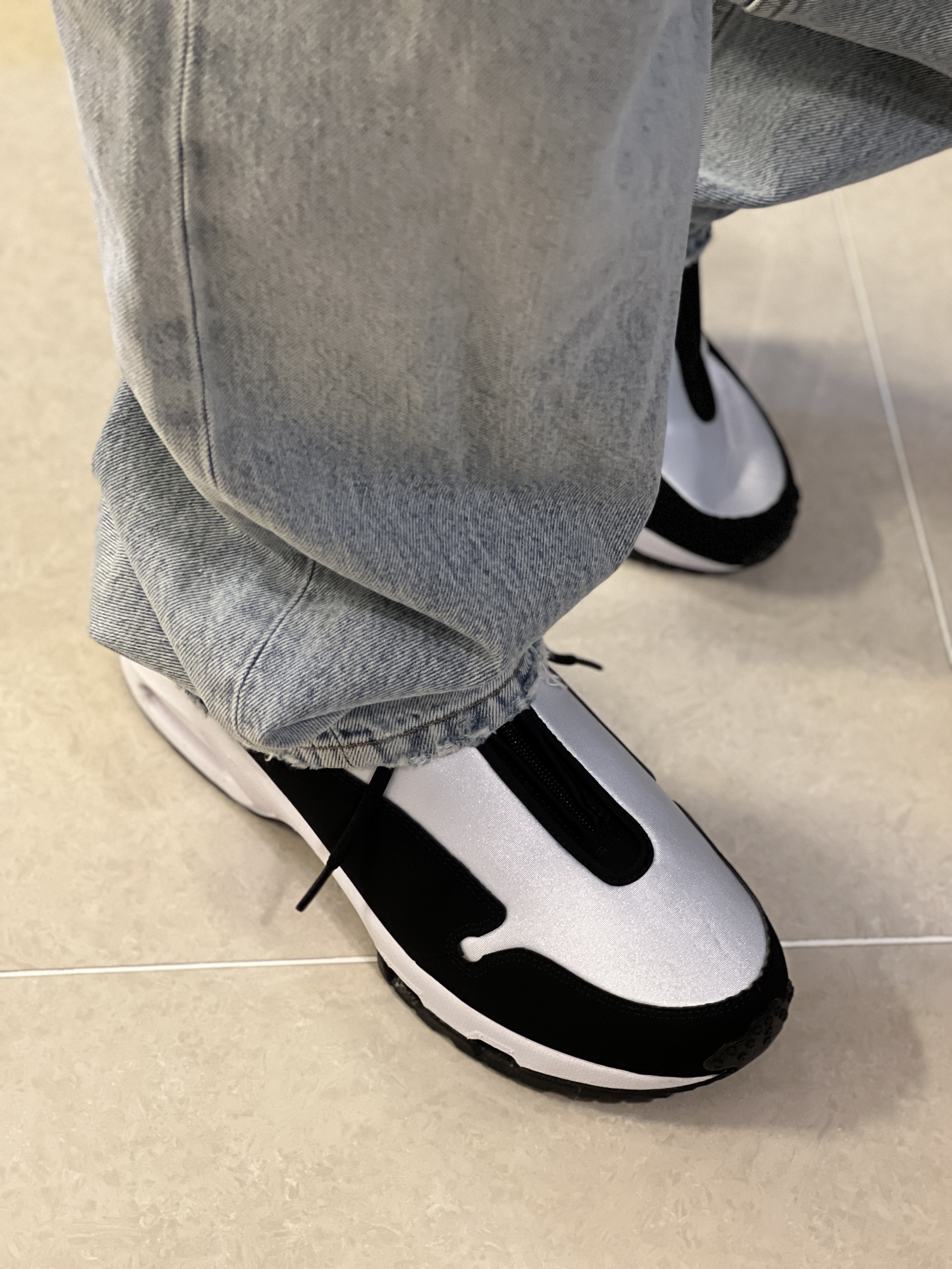 Nike x Comme des Garcons Homme Plus Air Max Sunder SP White Black 착용 스타일