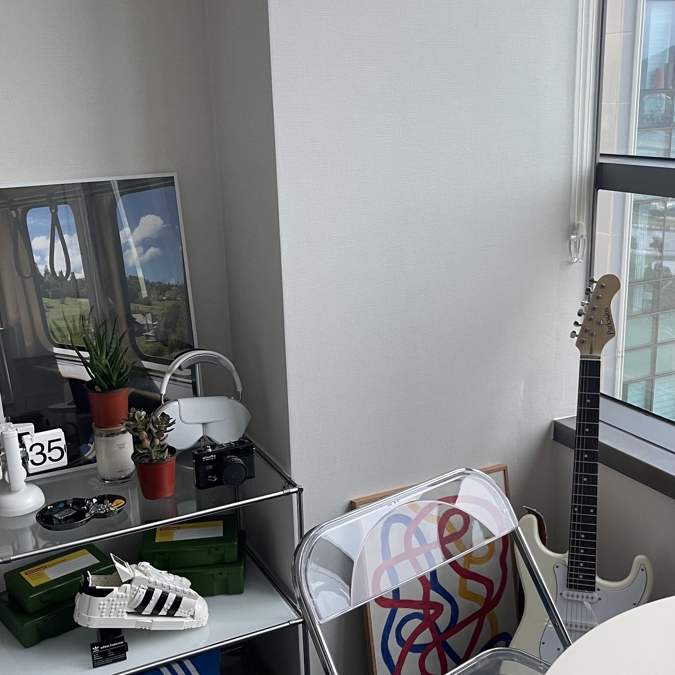 Apple AirPods Max Lightning Silver (Korean Ver.), Lego Adidas Originals Superstar 착용 스타일