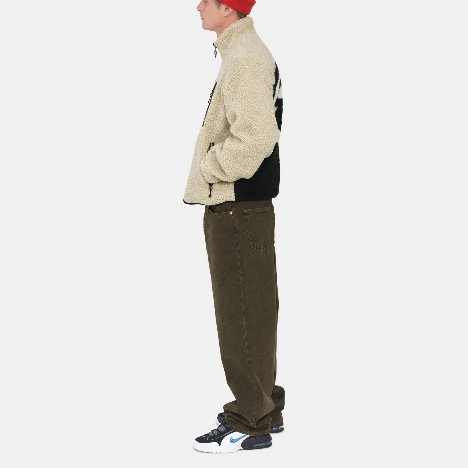Stussy 8 Ball Sherpa Jacket Natural 착용 스타일 - 2
