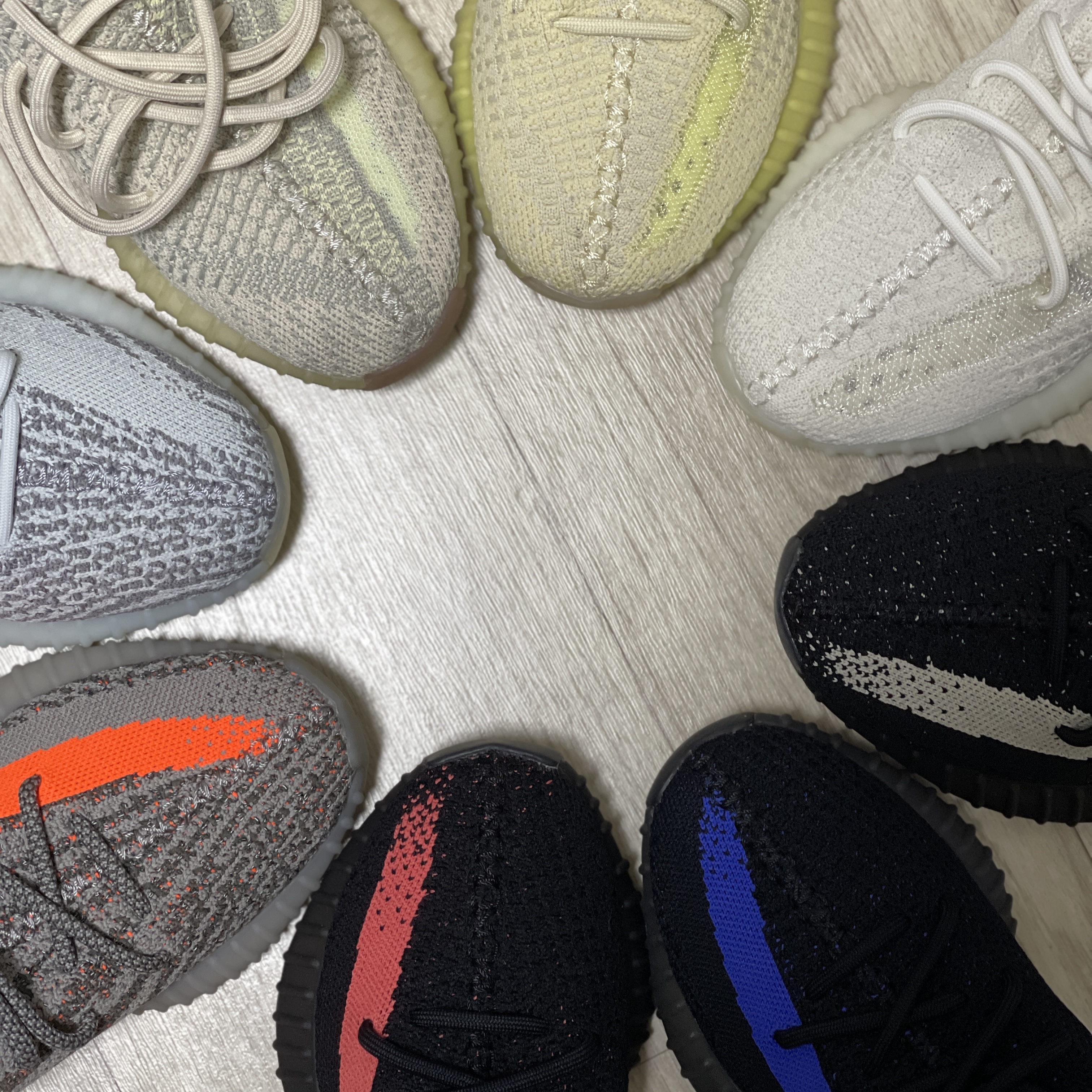 Adidas Yeezy Boost 350 V2 Beluga - Reflective, Adidas Yeezy Boost 350 V2 Bone 착용 스타일 - 3