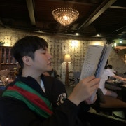 KREAM 프로필 이미지