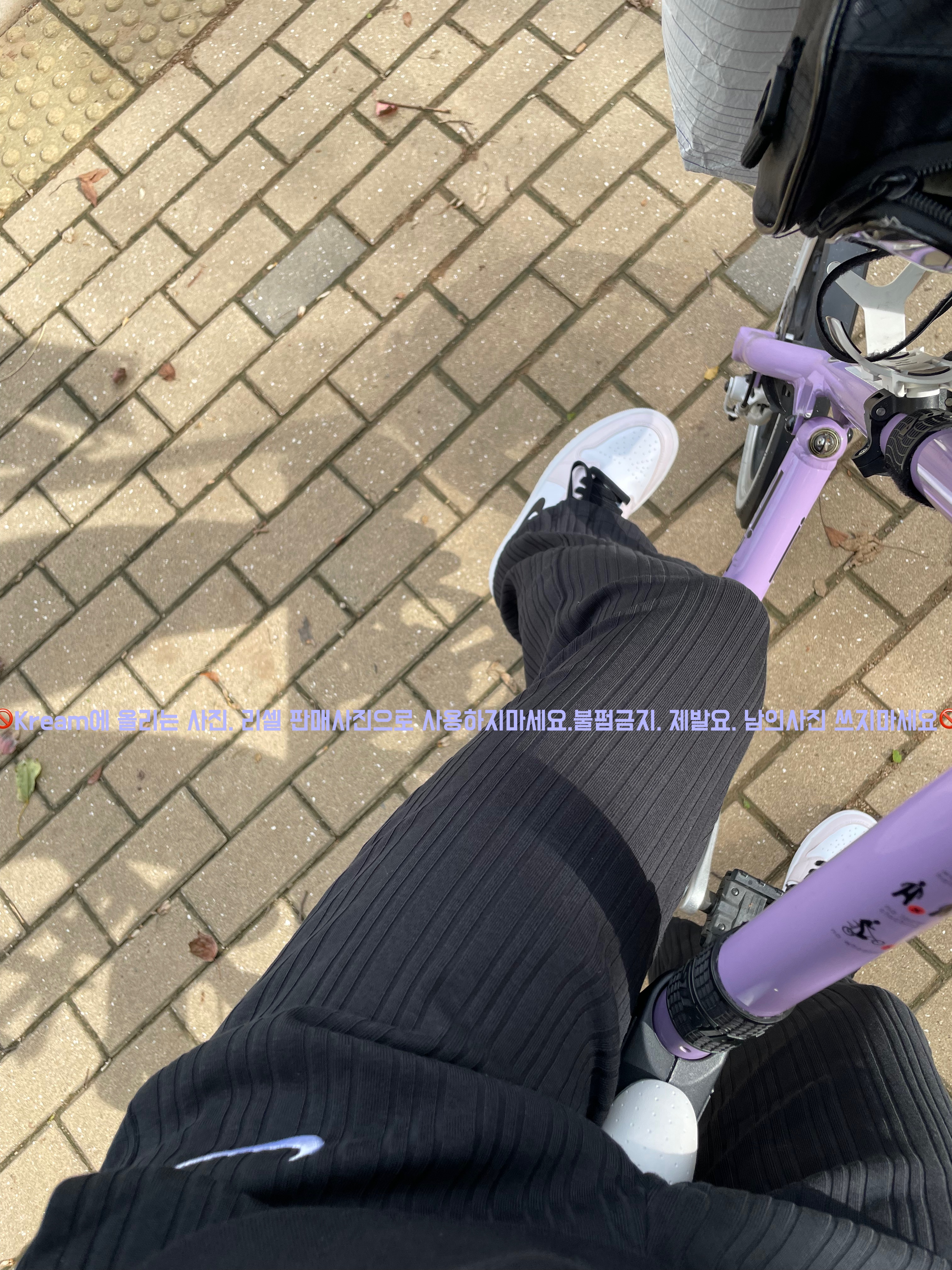 (W) Jordan 1 Mid Barely Rose 착용 스타일 - 3