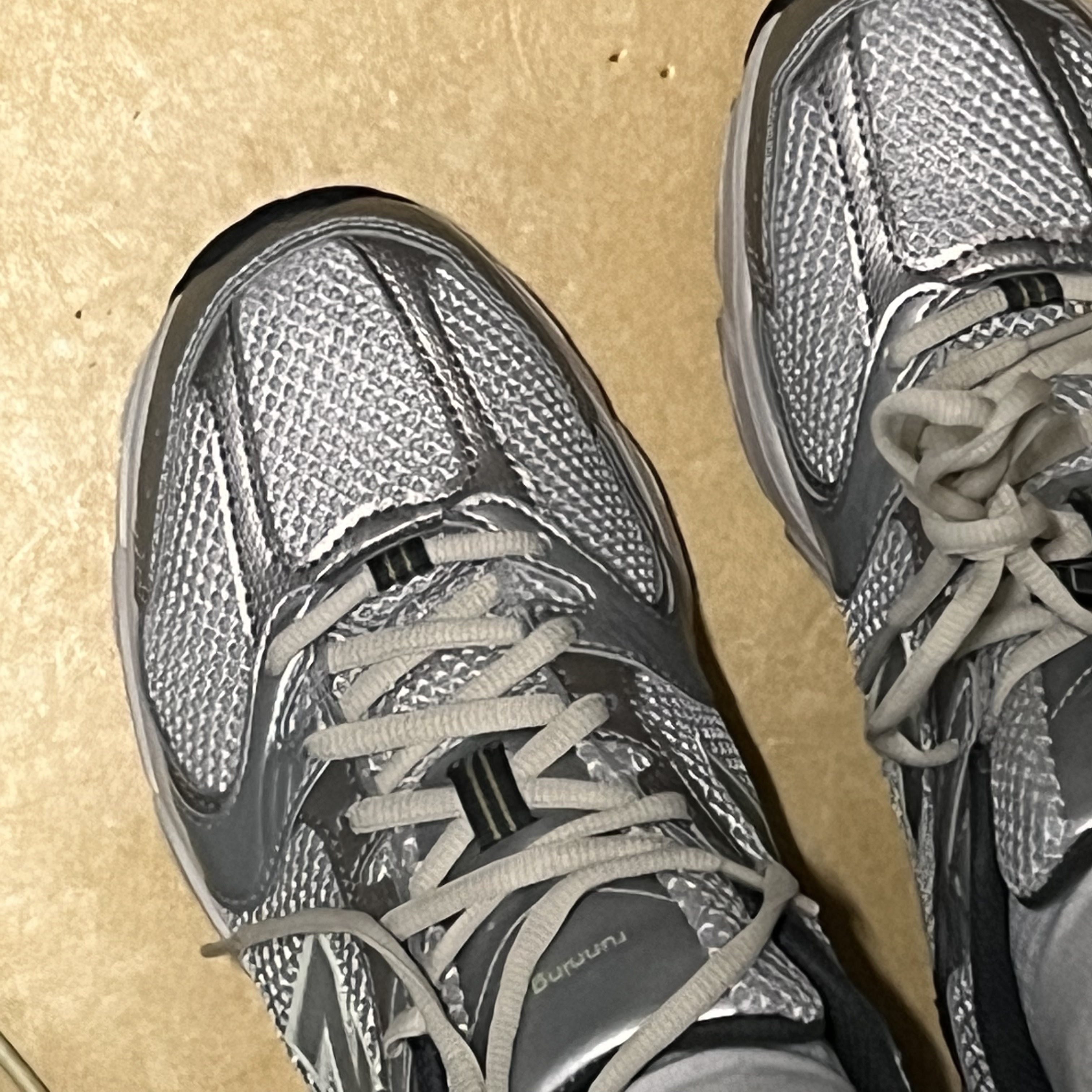 New Balance 530 Earth 착용 스타일