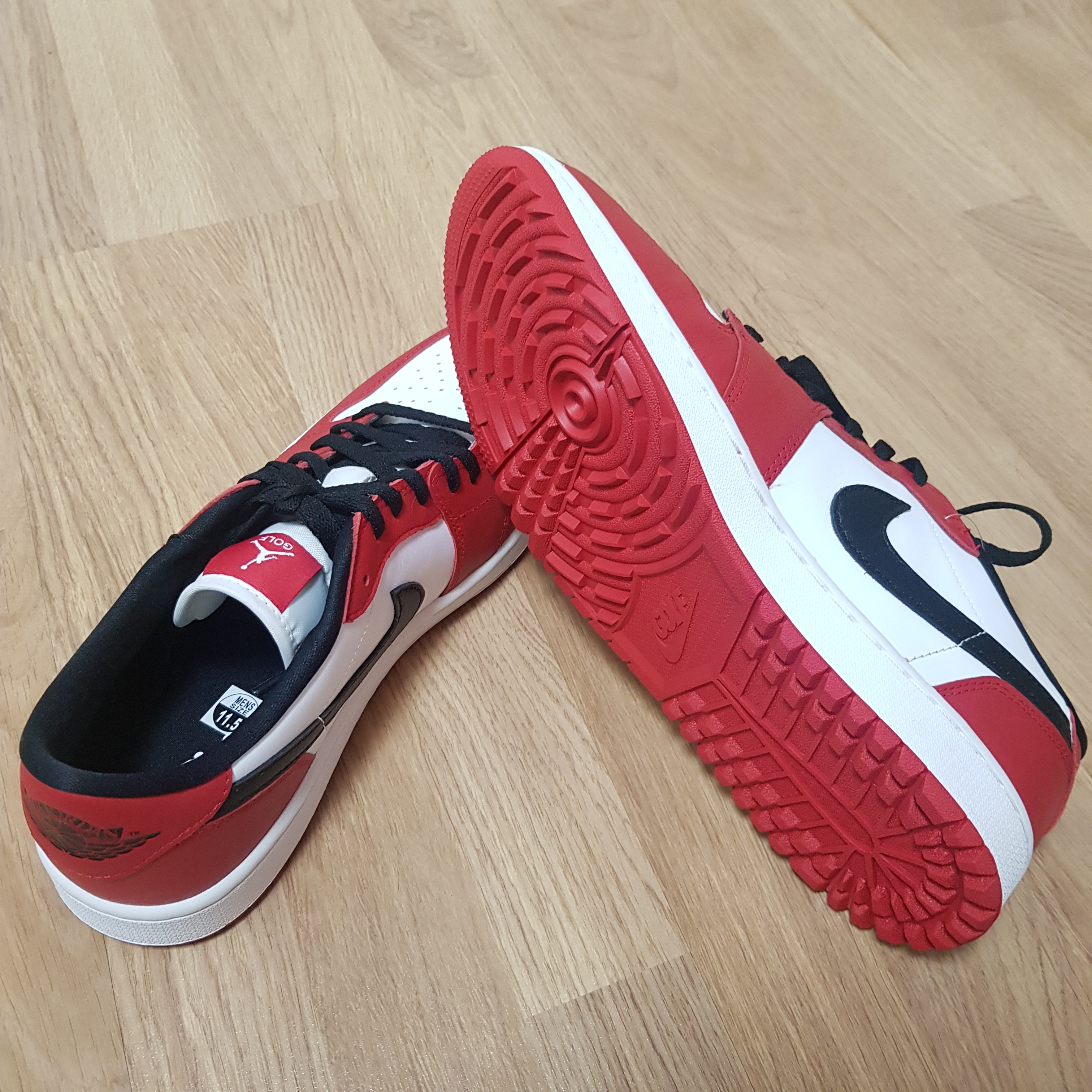 Jordan 1 Low Golf Chicago 착용 스타일