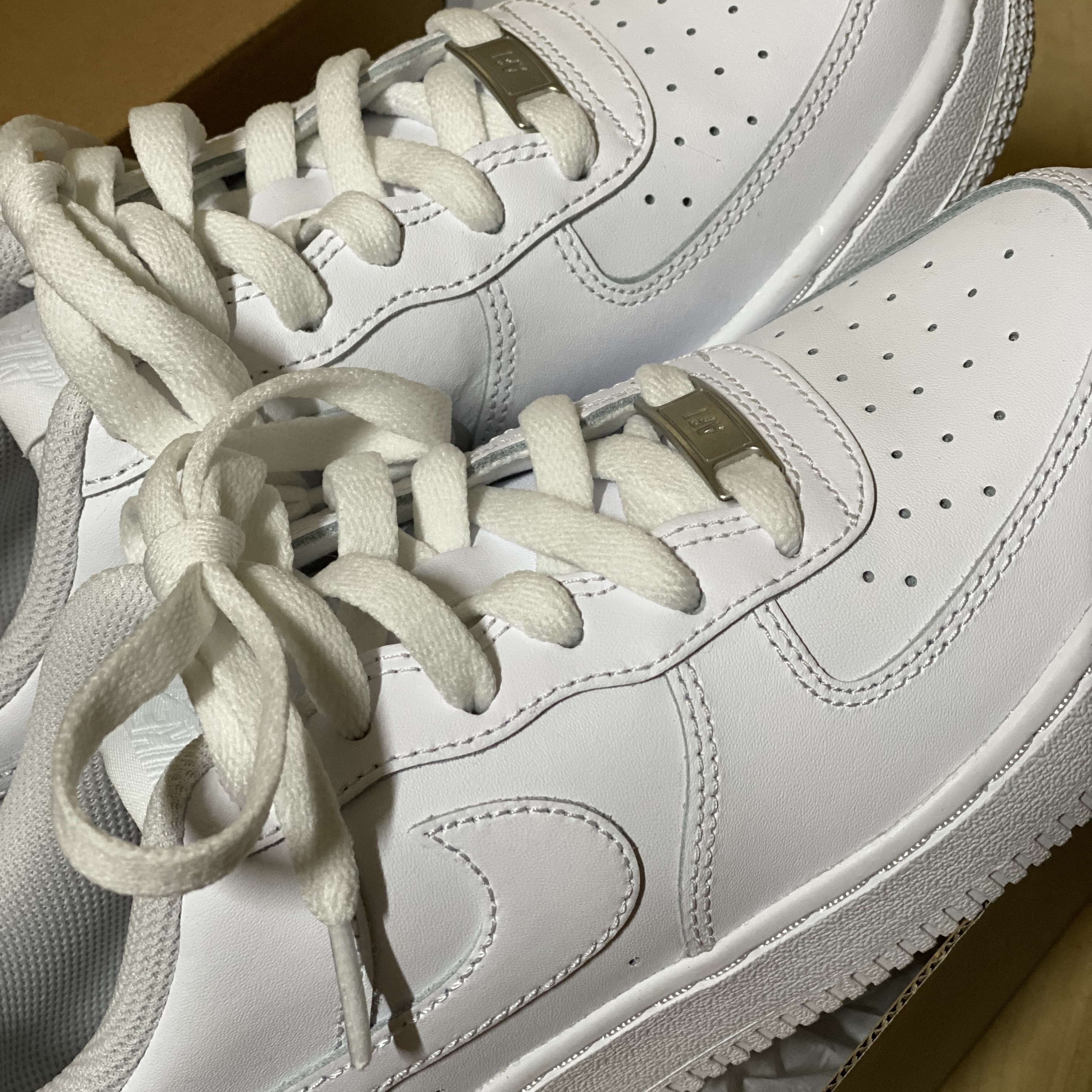 (W) Nike Air Force 1 '07 Low White 착용 스타일