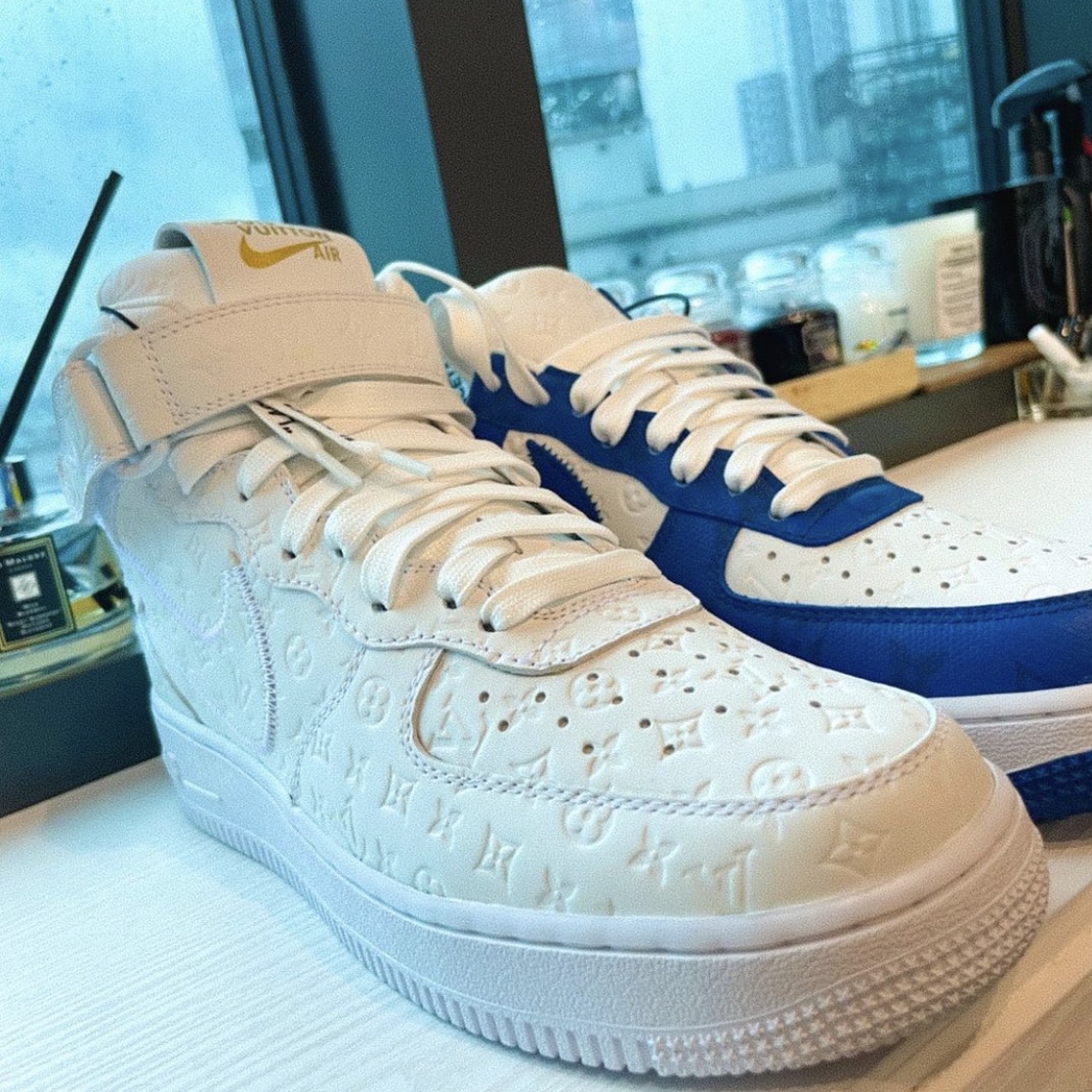 Louis Vuitton x Nike Air Force 1 Mid by Virgil Abloh White, Louis Vuitton x Nike Air Force 1 Low by Virgil Abloh White Team Royal 착용 스타일 - 3
