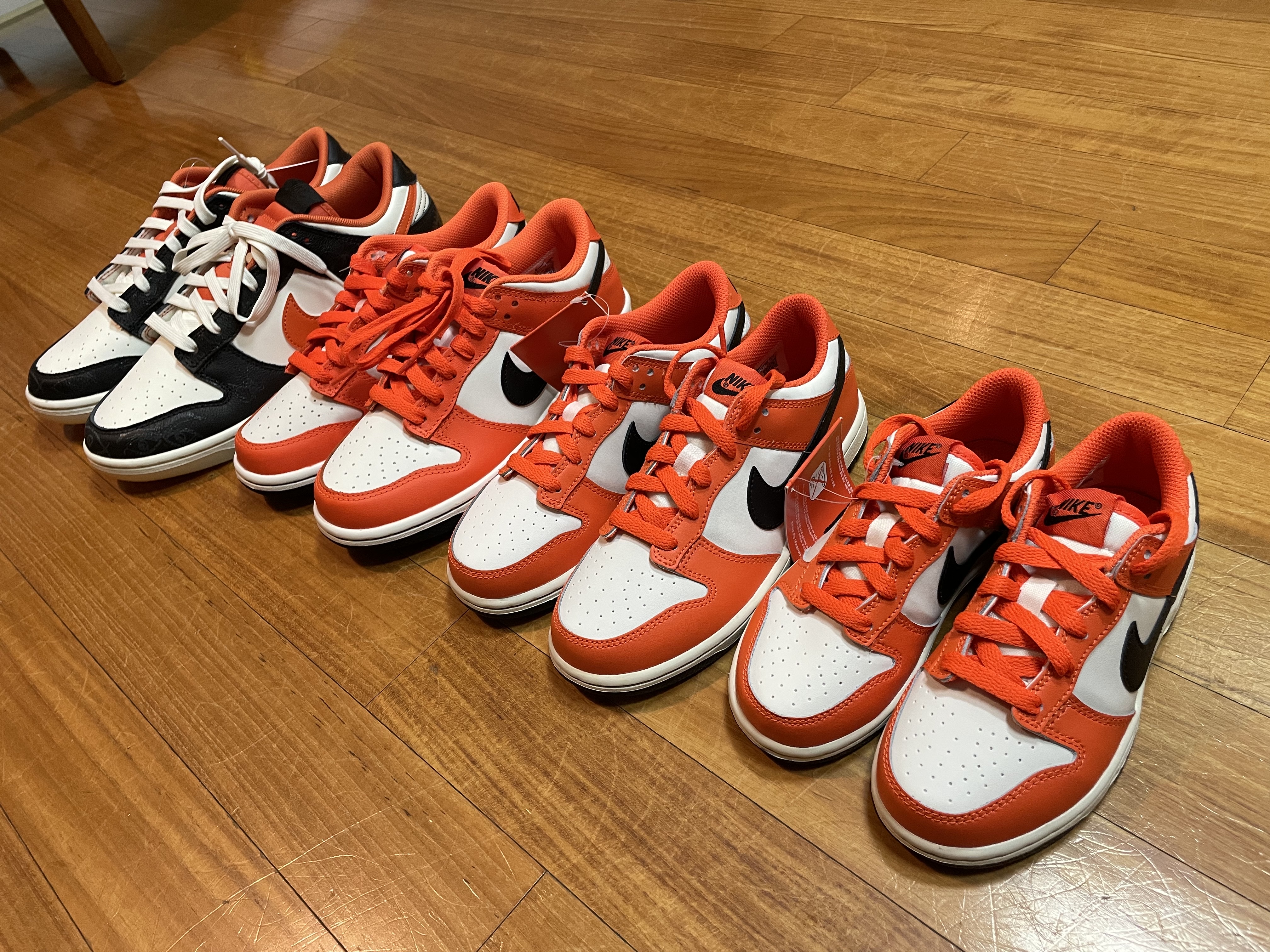 Nike Dunk Low Retro PRM Halloween, (GS) Nike Dunk Low Safety Orange 착용 스타일 - 2