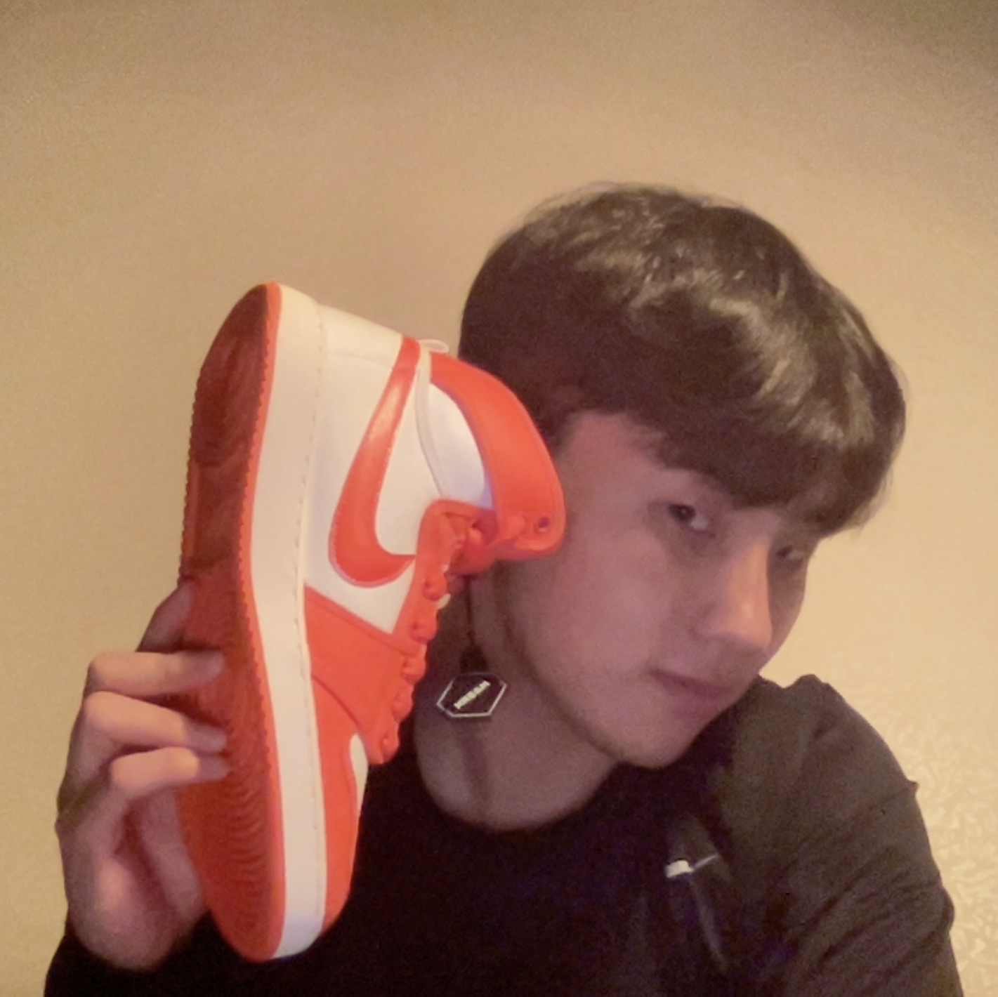 Jordan 1 KO Rush Orange 착용 스타일