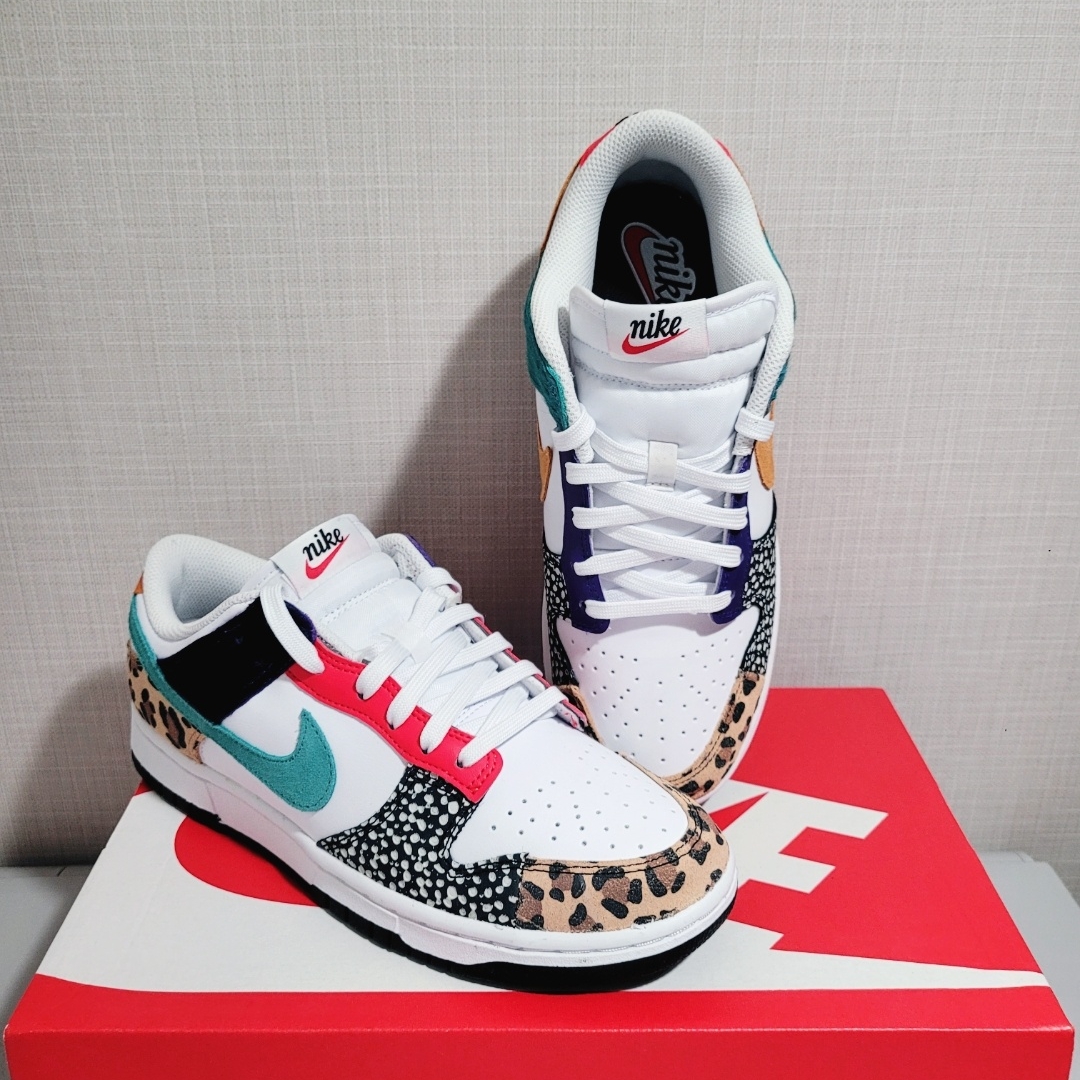 (W) Nike Dunk Low SE Patchwork 착용 스타일 - 1