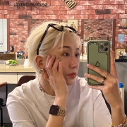 KREAM 프로필 이미지
