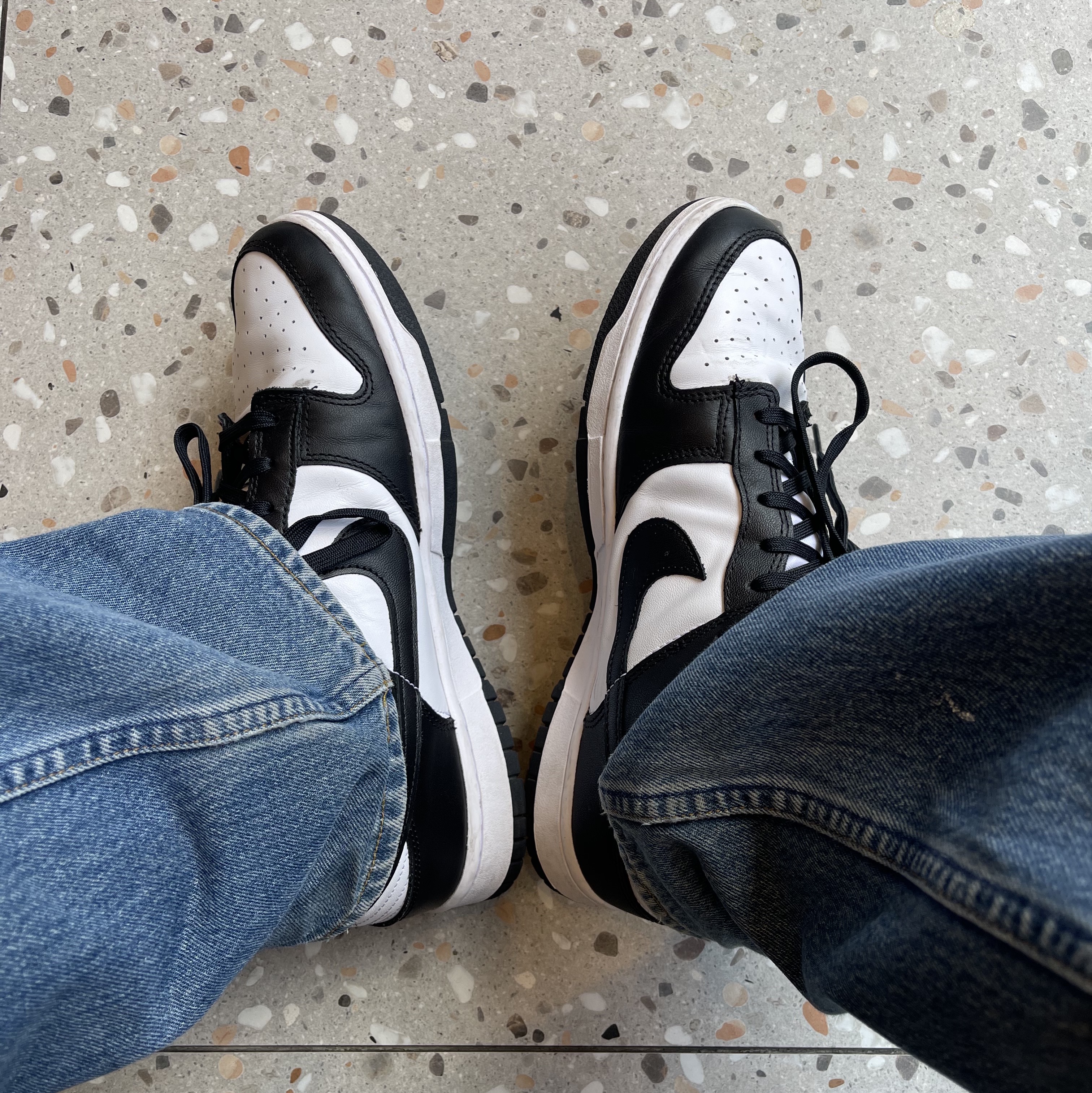 Nike Dunk Low Retro Black 착용 스타일