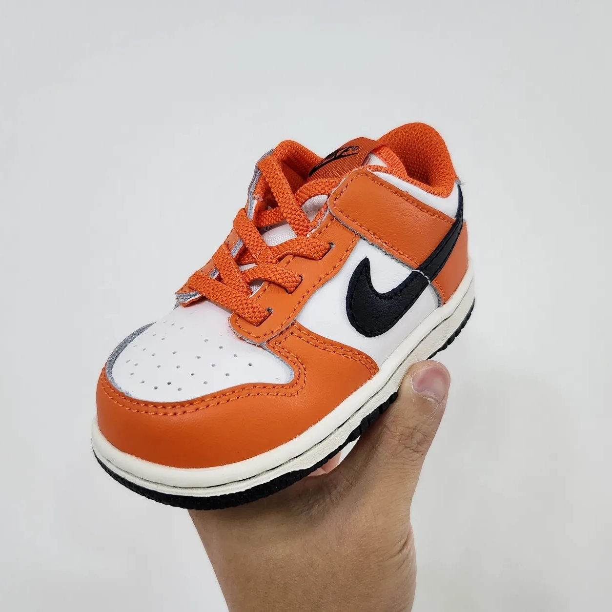 (TD) Nike Dunk Low Safety Orange 착용 스타일 - 1