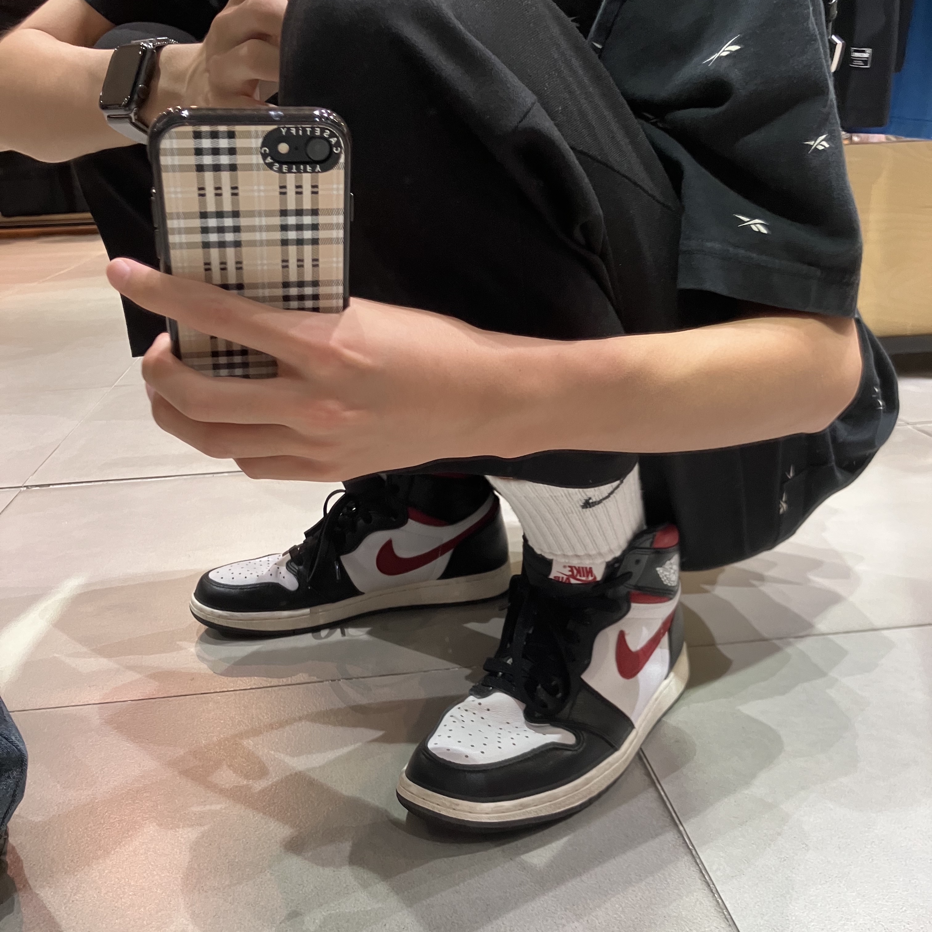 Jordan 1 Retro High OG Gym Red 착용 스타일