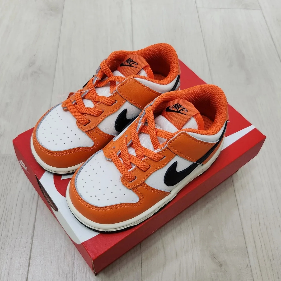 (TD) Nike Dunk Low Safety Orange 착용 스타일 - 2