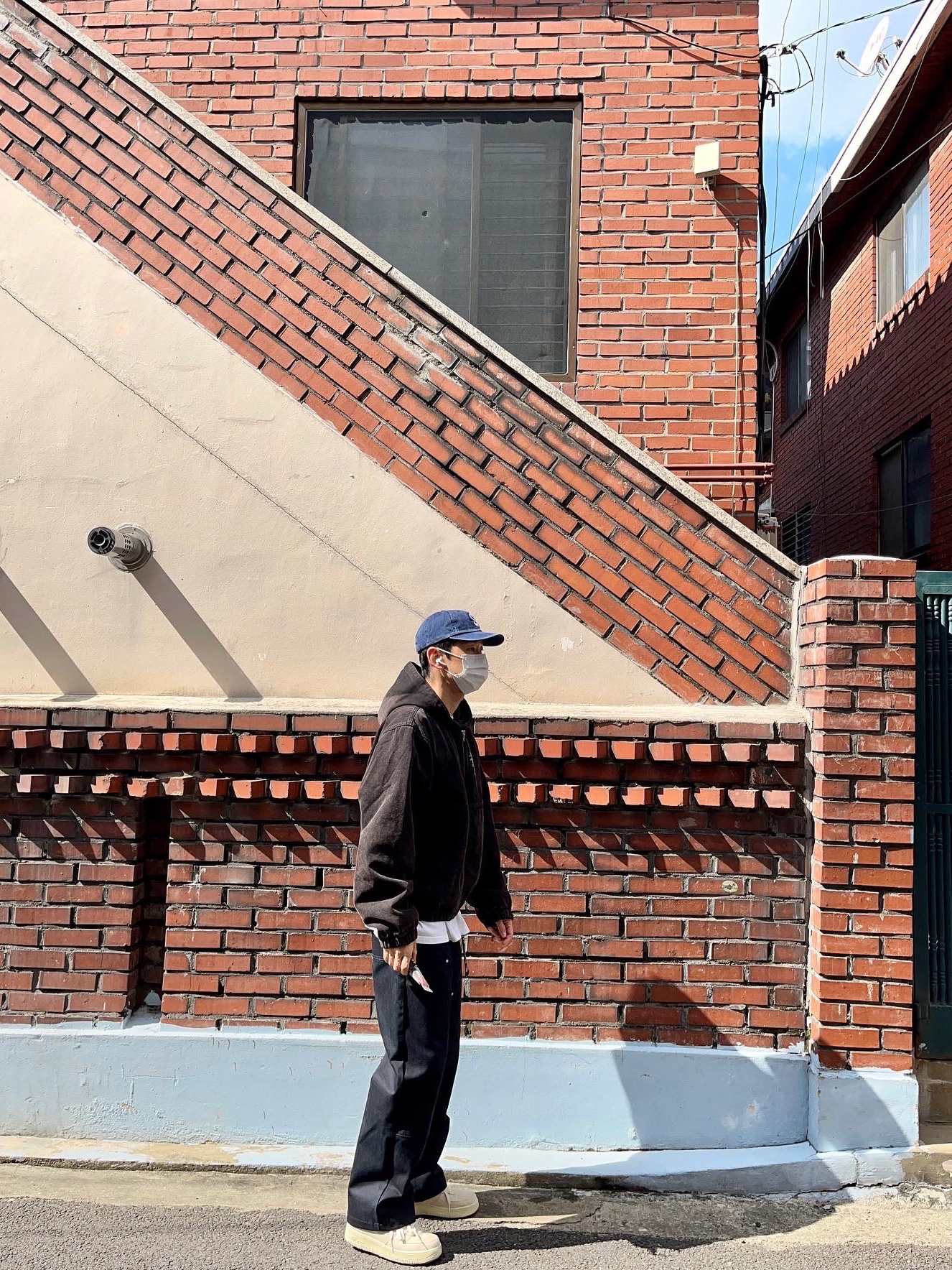 Stussy Canvas Insulated Work Jacket Black, Supreme Pigment Print S Logo 6-Panel Indigo - 22FW 착용 스타일