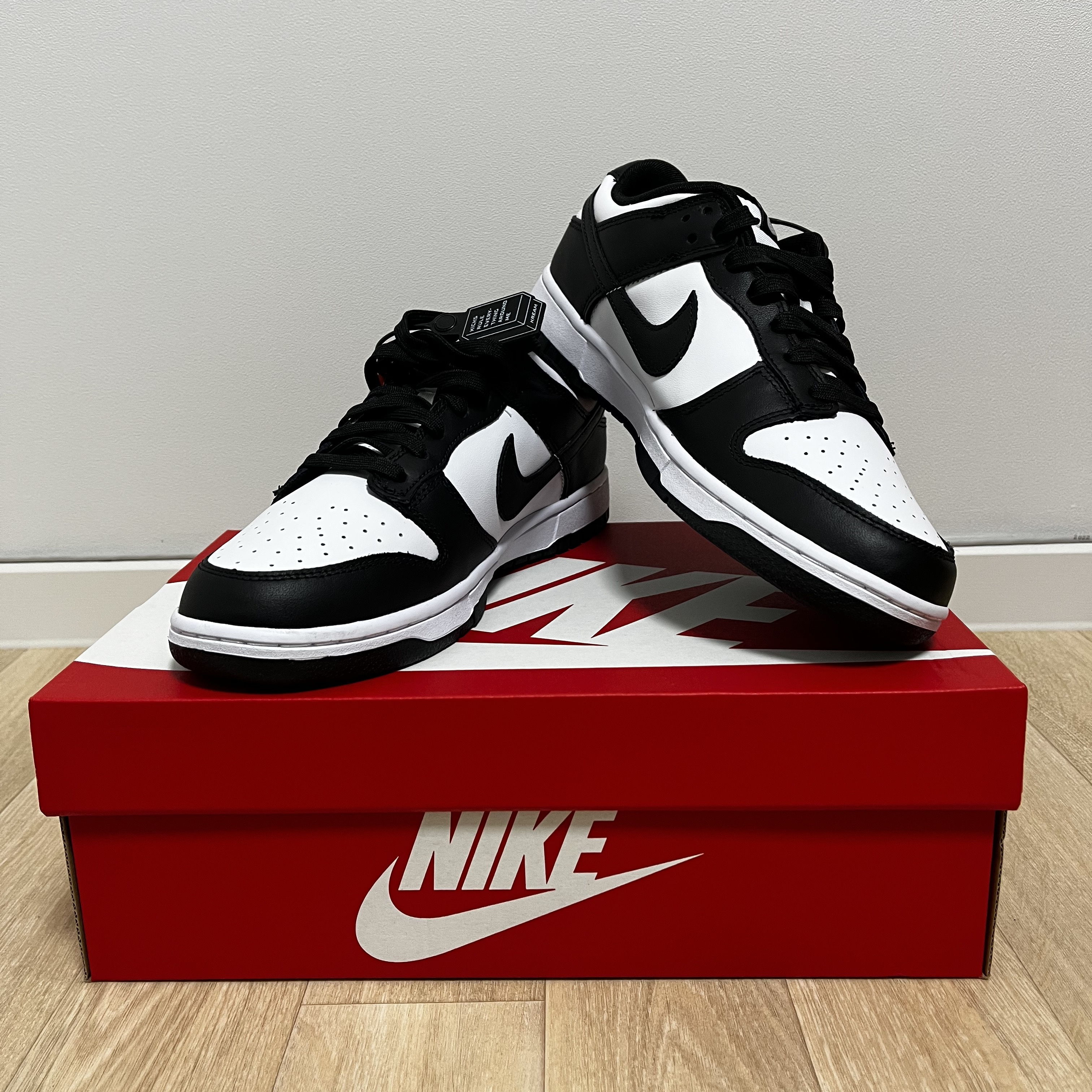 Nike Dunk Low Retro Black 착용 스타일