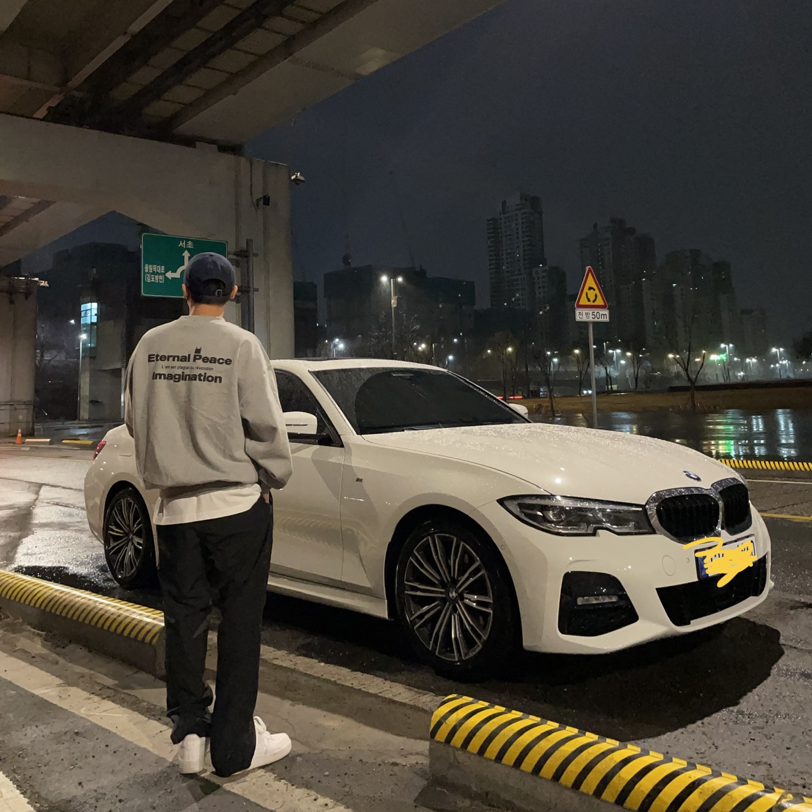 Nike Air Force 1 '07 Low White 착용 스타일 - 2