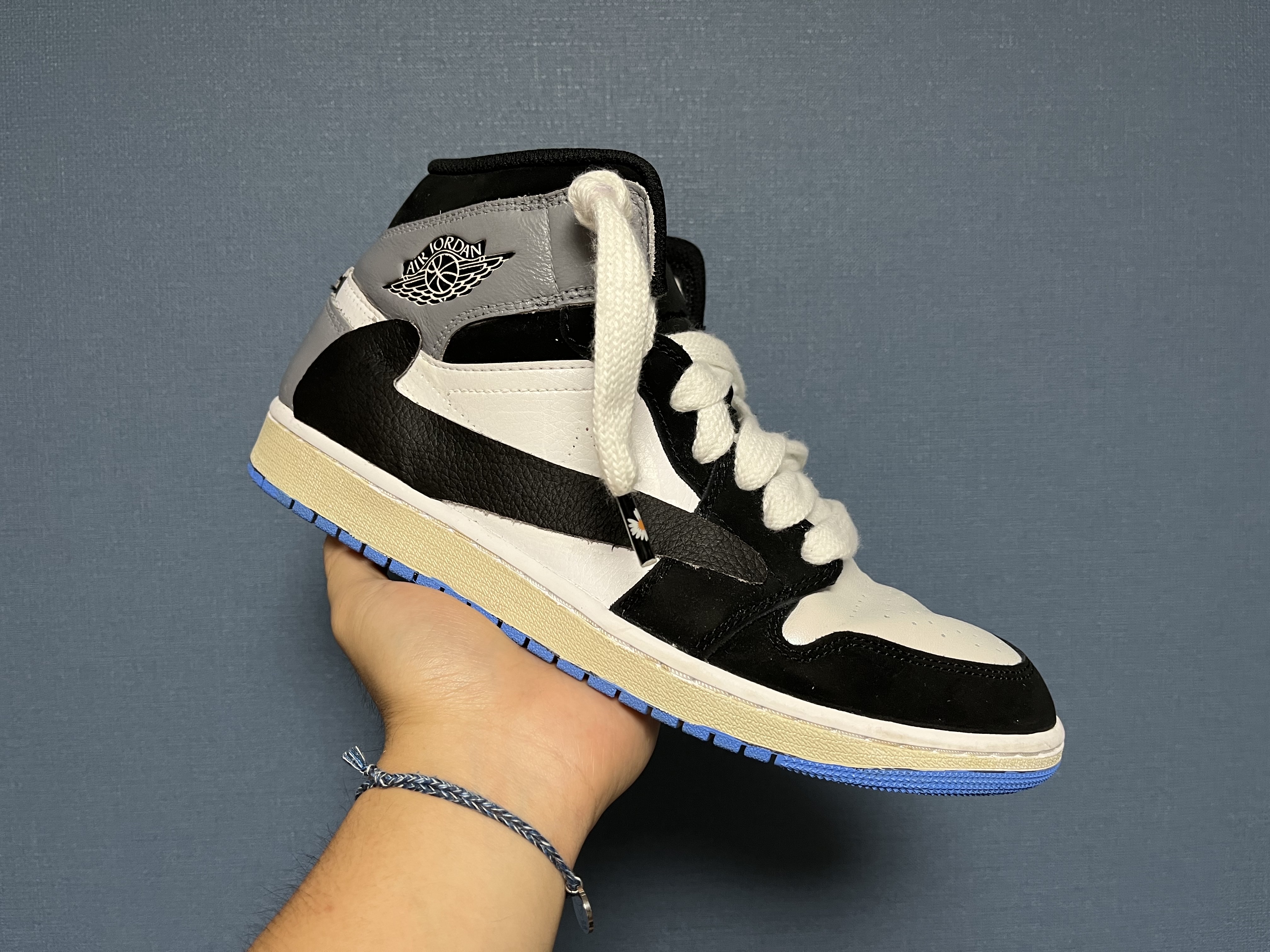Jordan 1 Mid SE Diamond 착용 스타일 - 3