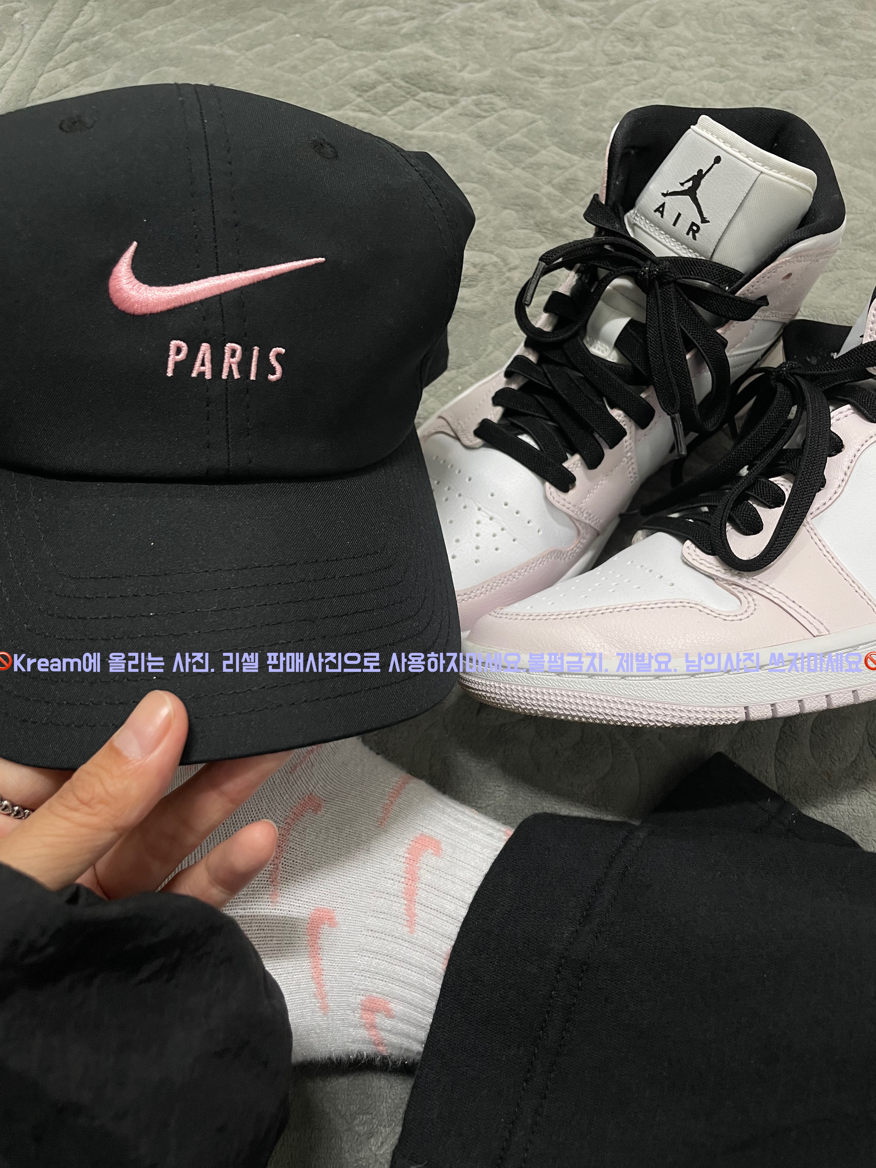 (W) Jordan 1 Mid Barely Rose, (W) Nike Club Fleece Pants Black - US/EU 착용 스타일 - 4