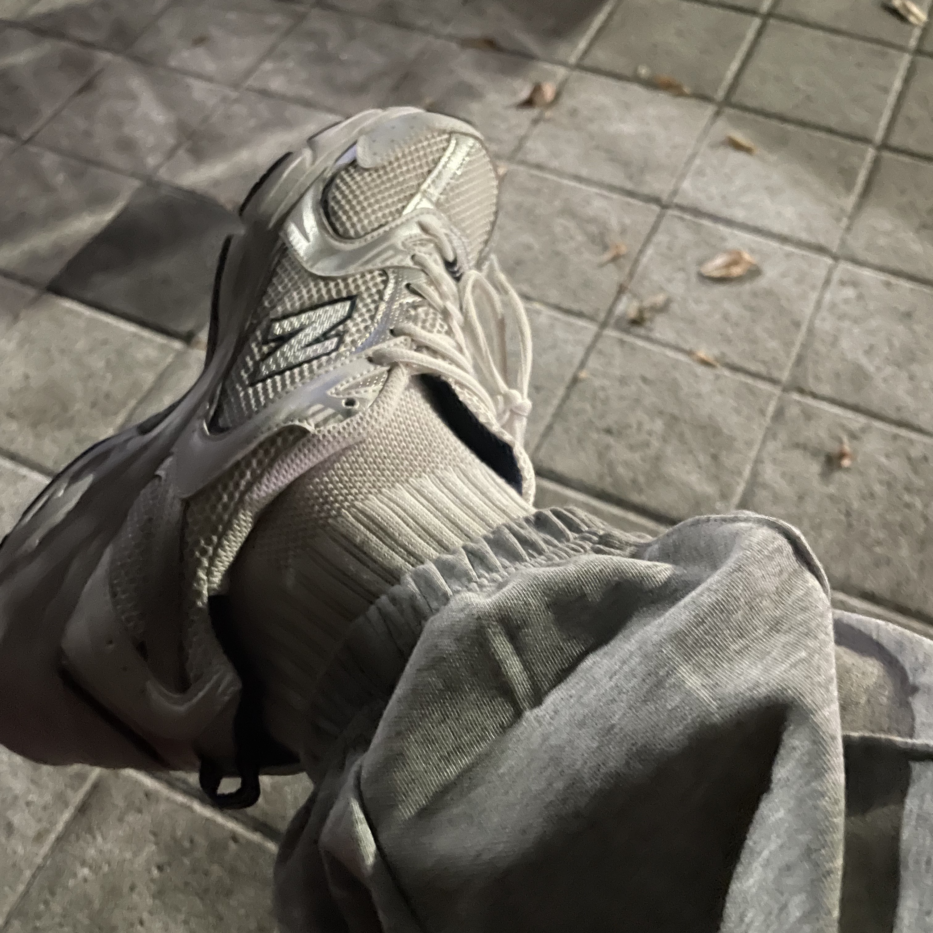 New Balance 530 White 착용 스타일