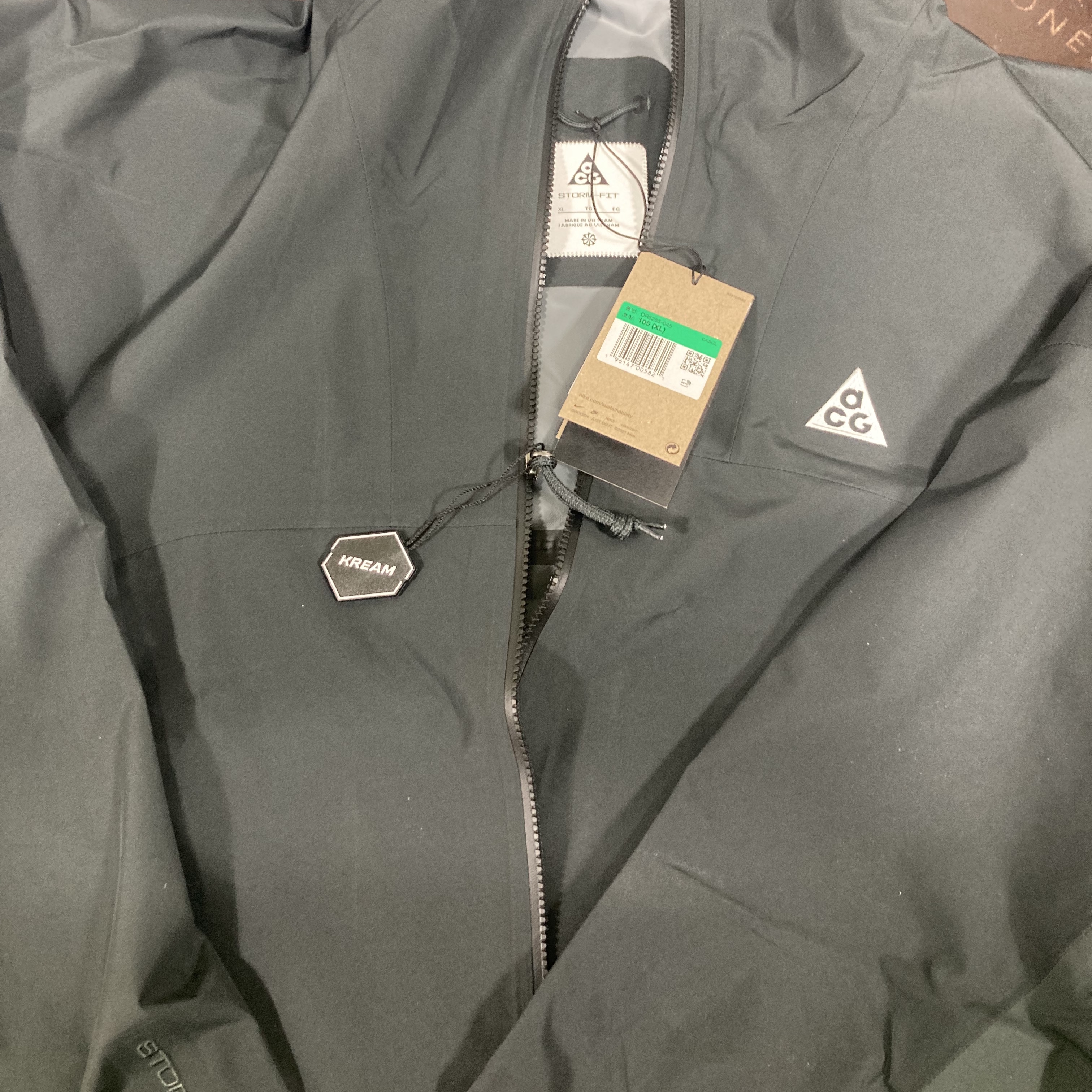 Nike ACG Storm-Fit ADV Cascade Rains Full Zip Shell Jacket Off Noir - Asia 착용 스타일