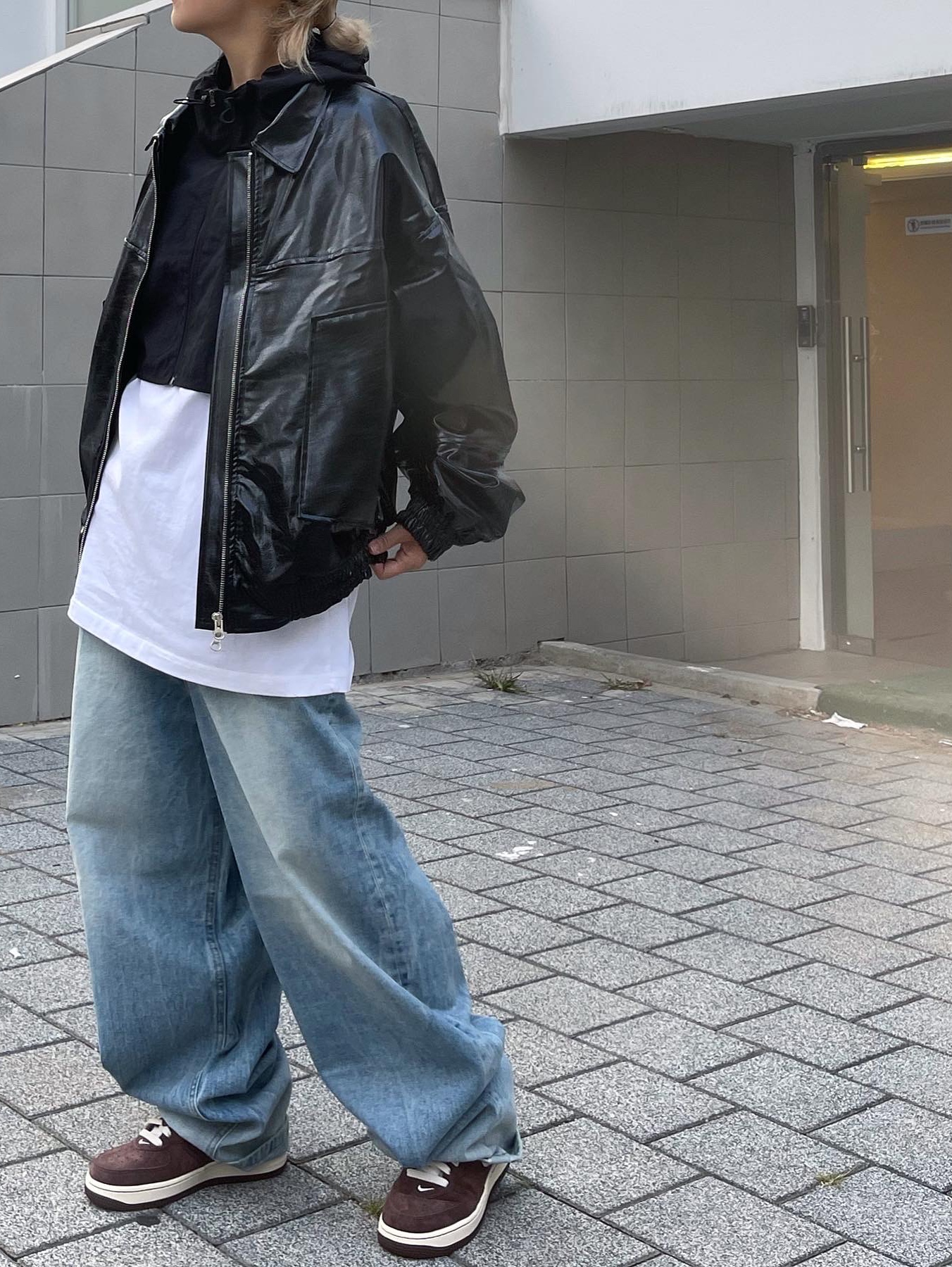 Nike Air Force 1 Mid '07 QS Chocolate, Supreme x Nike ACG Denim 6-Panel Black - 22FW 착용 스타일 - 3