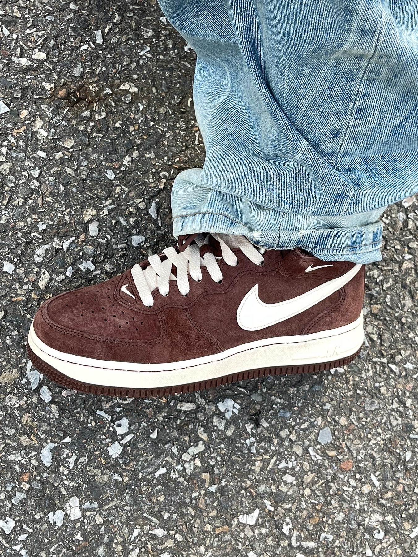 Nike Air Force 1 Mid '07 QS Chocolate, Supreme x Nike ACG Denim 6-Panel Black - 22FW 착용 스타일 - 4
